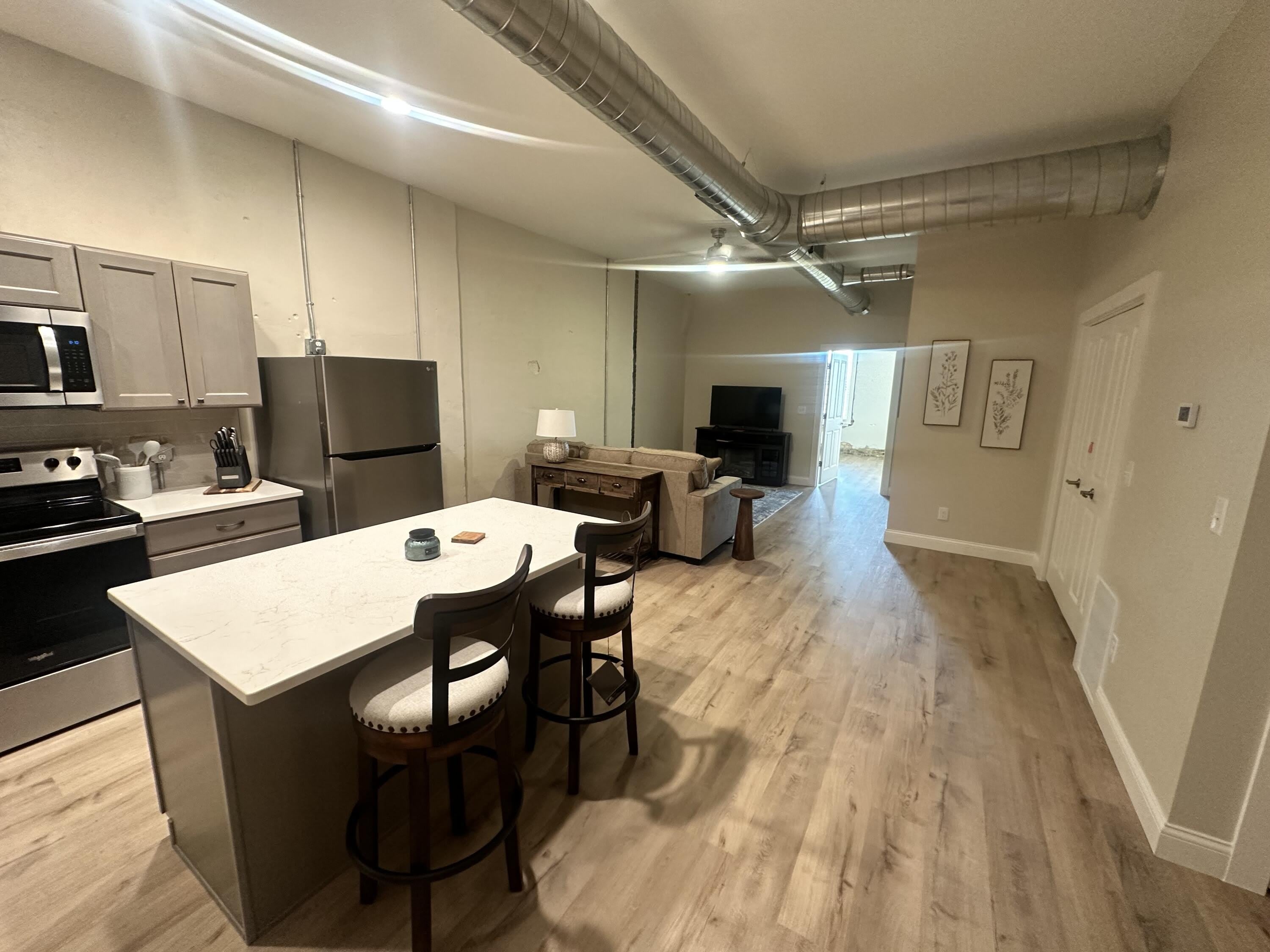 113 S Front Street – photo 3