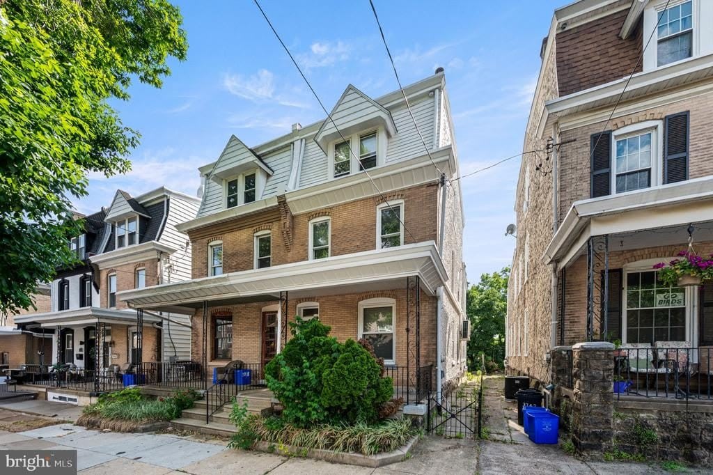 3740 MANAYUNK AVENUE – photo 2