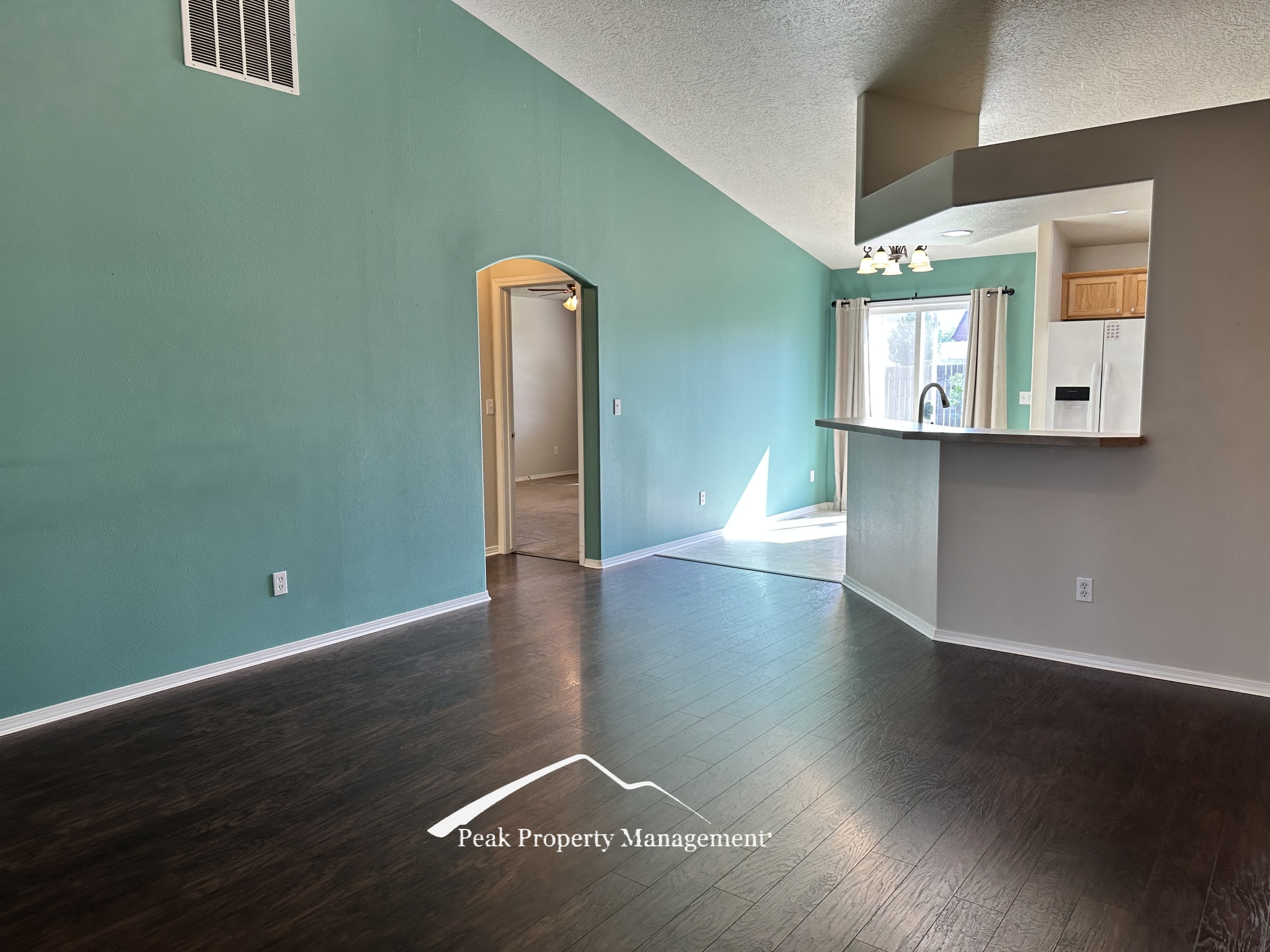 605 West Mulberry Loop – photo 2
