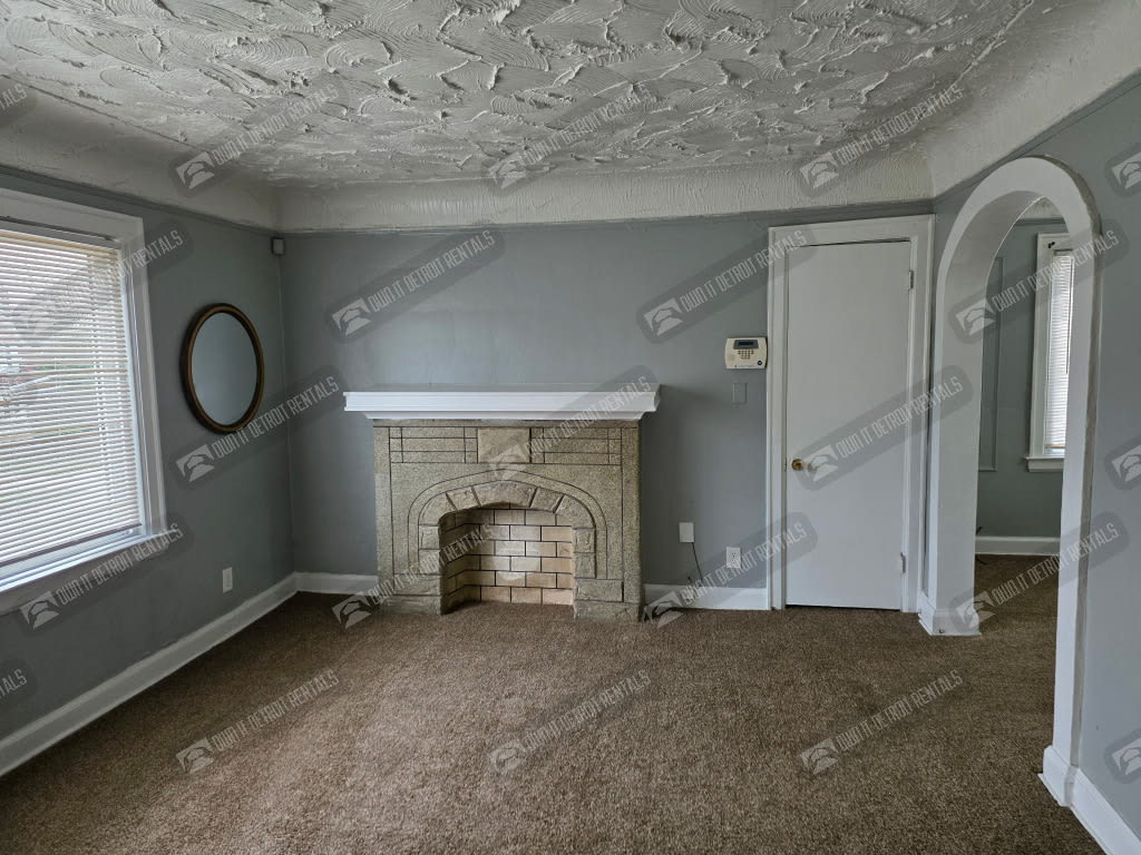 14375 Coyle St Uppr – photo 4