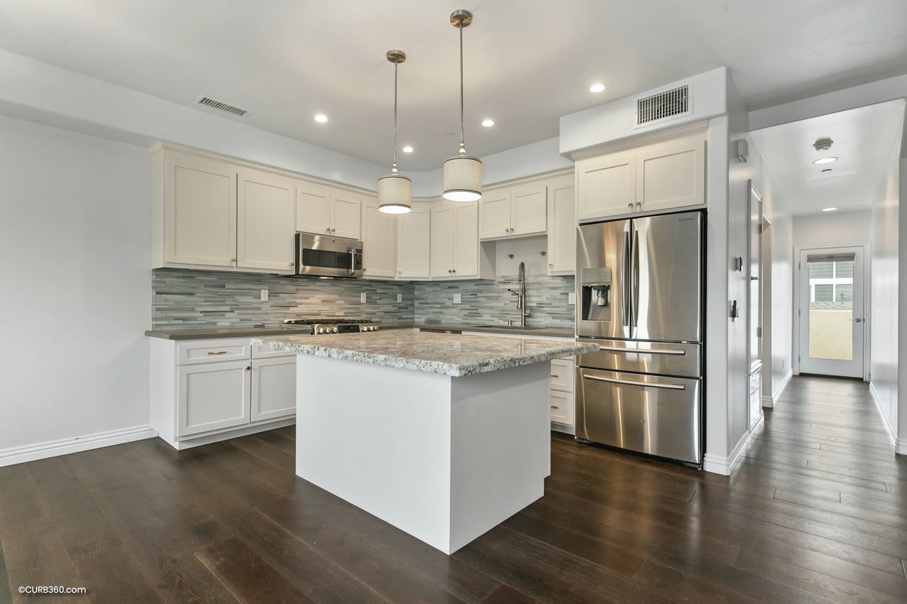1627 Hornblend Street – photo 1
