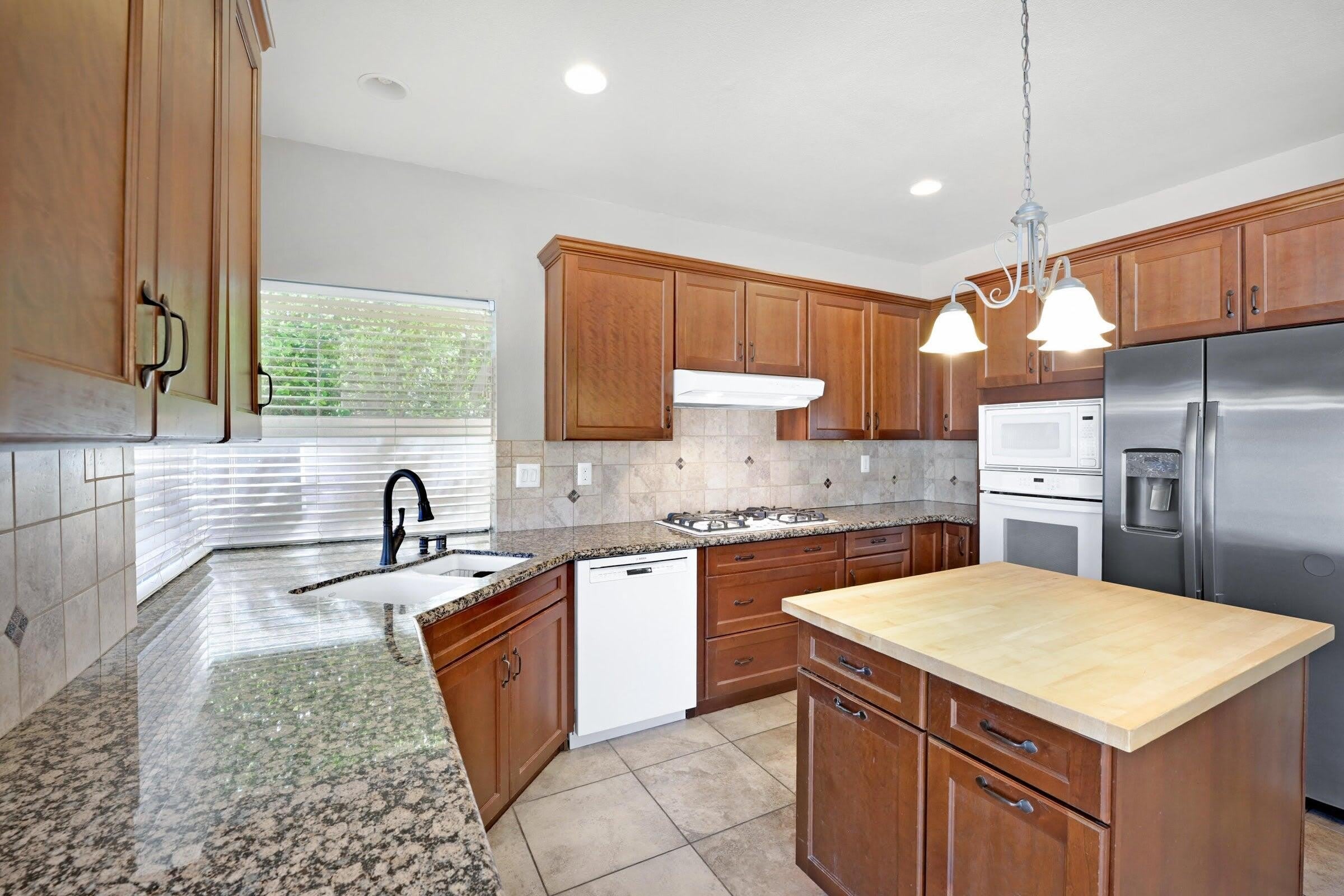 40180 Eastwood Lane – photo 2