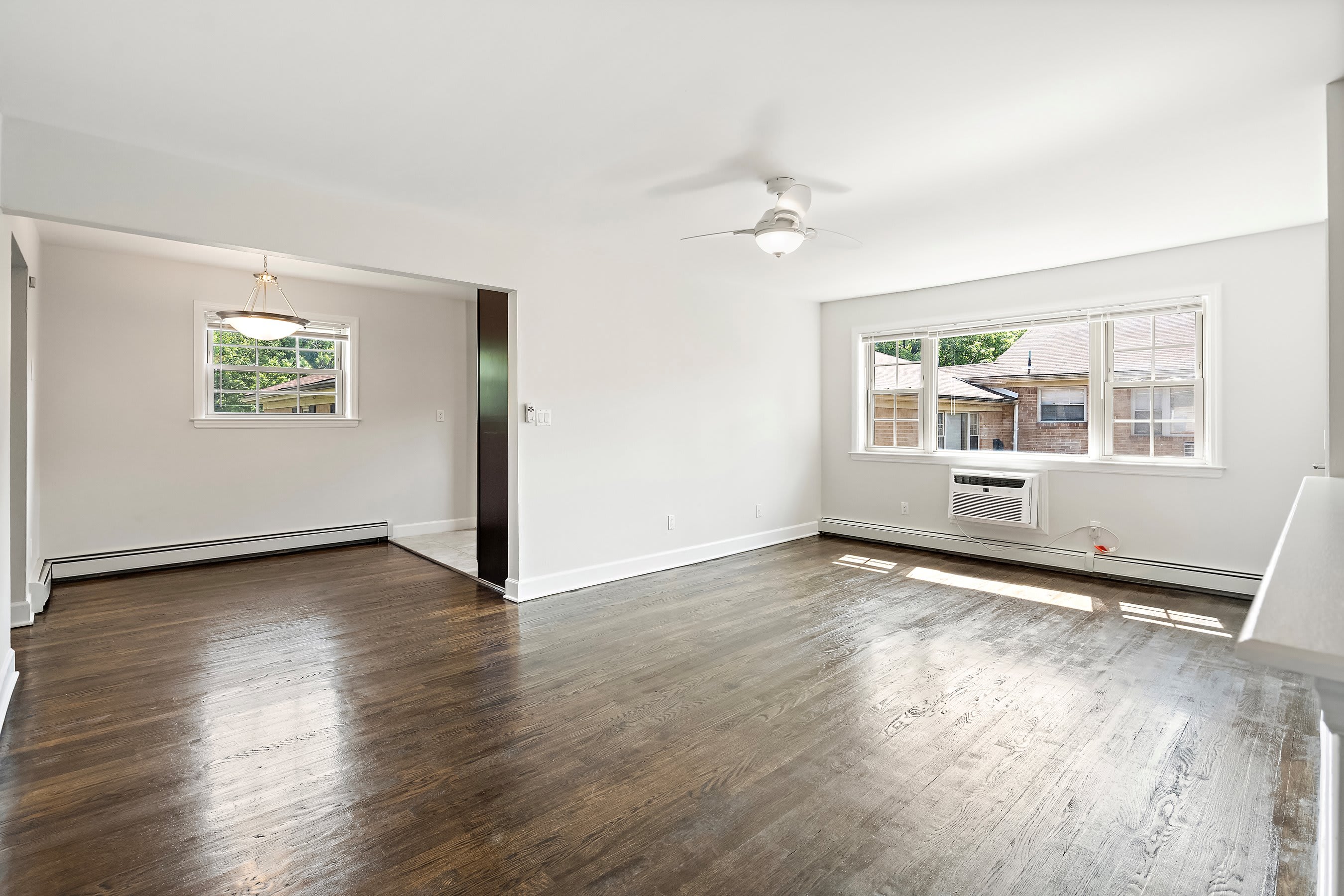 Crossroads Gardens Apartments – photo 5