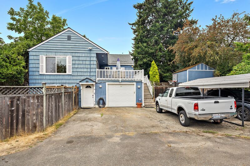 1523 1st St – photo 3