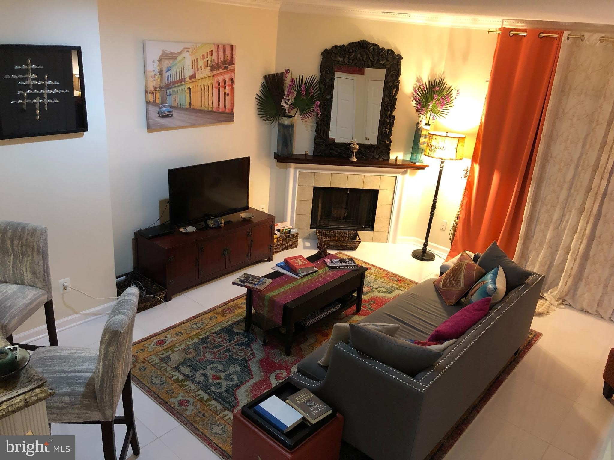 7130 Tolliver Street – photo 2