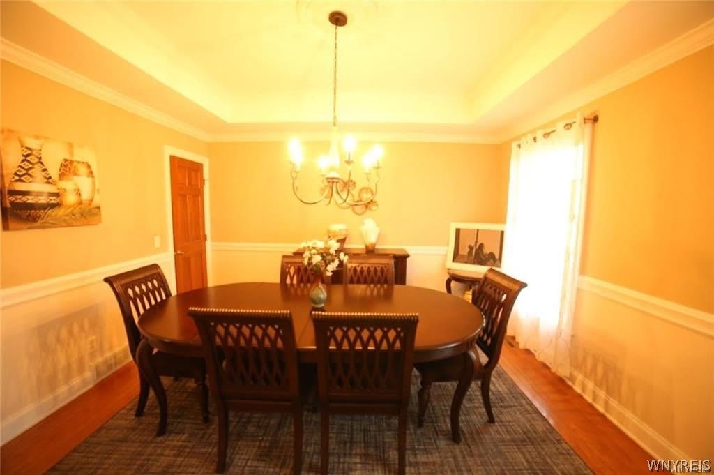 8350 Manchester Park Drive – photo 5