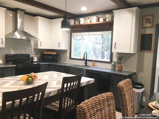 368 Northlake Dr – photo 5