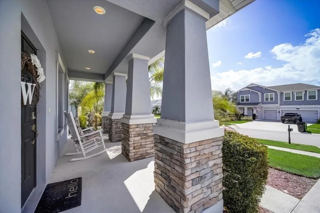 5841 Alenlon Way – photo 2