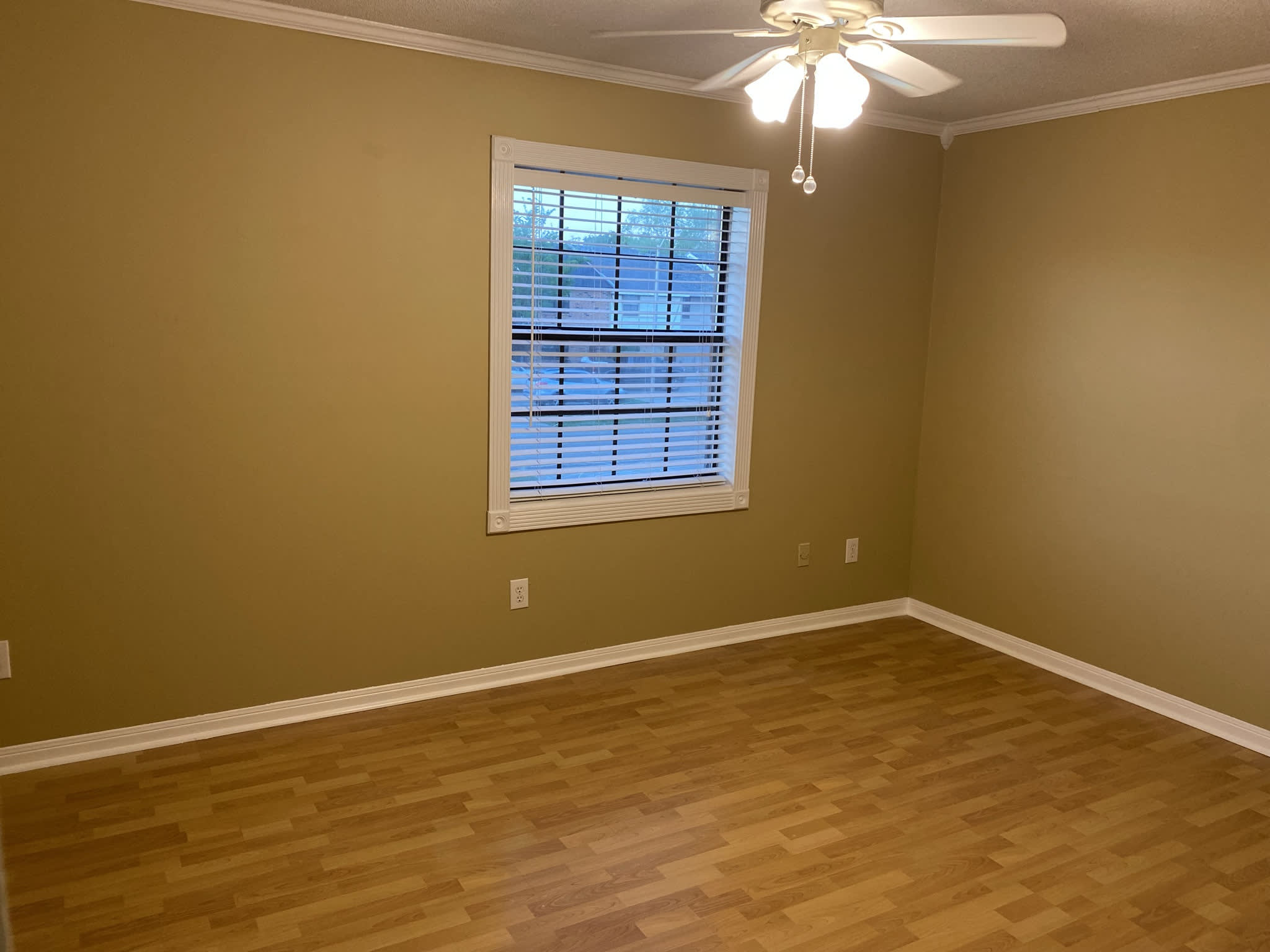 168 Southfield Parkway – photo 3