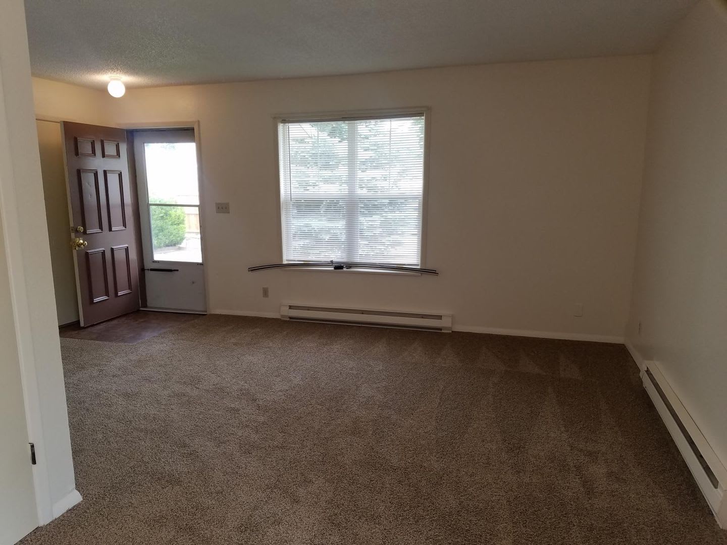 Cozy 2 bedroom in quiet cul-de-sac – photo 4