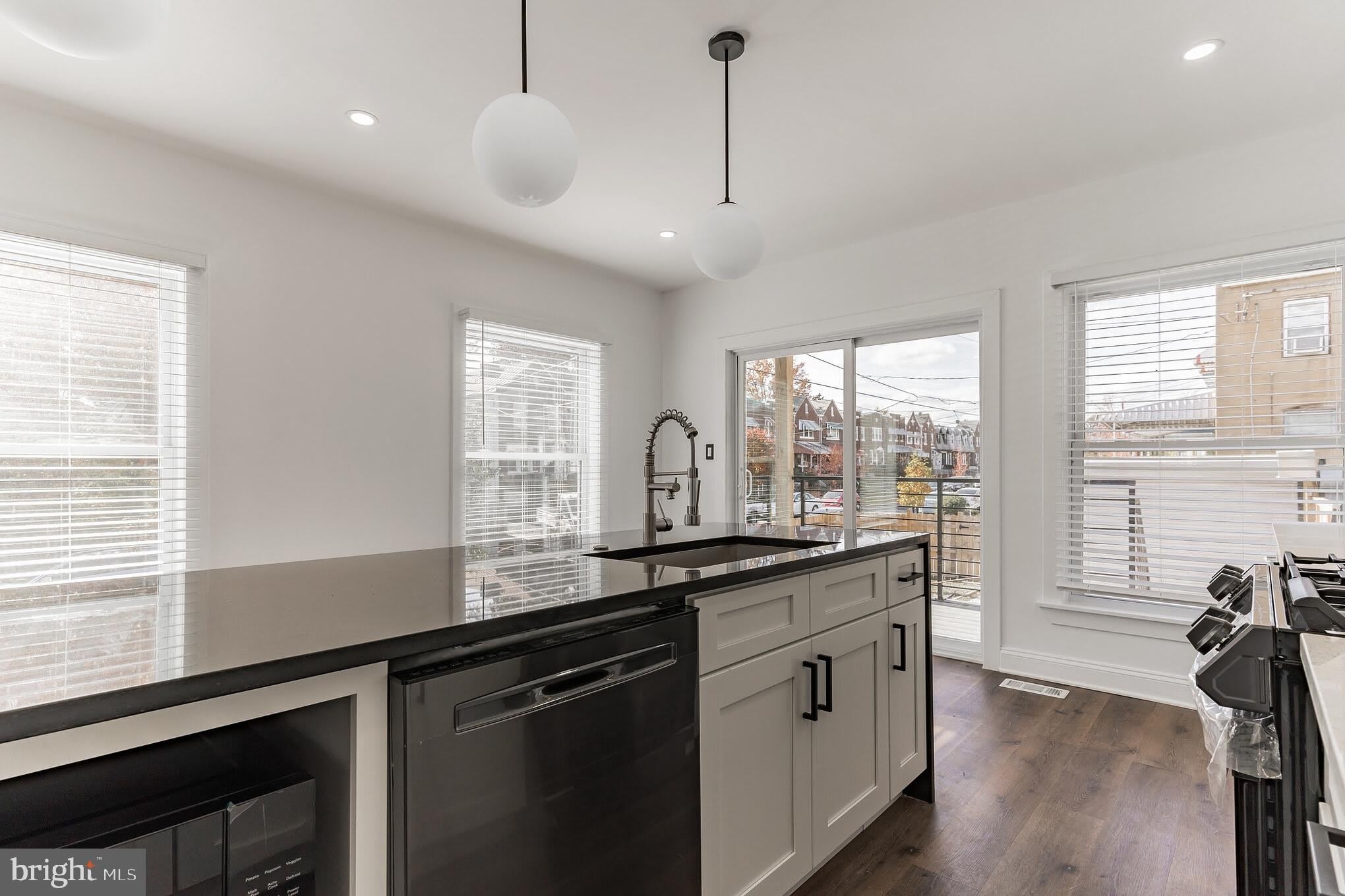 5300 5TH Street NW – photo 5