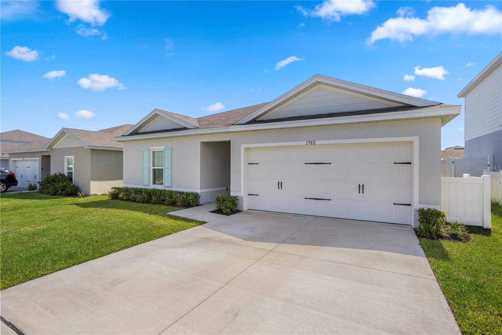 1582 FINNIGAN Circle – photo 2