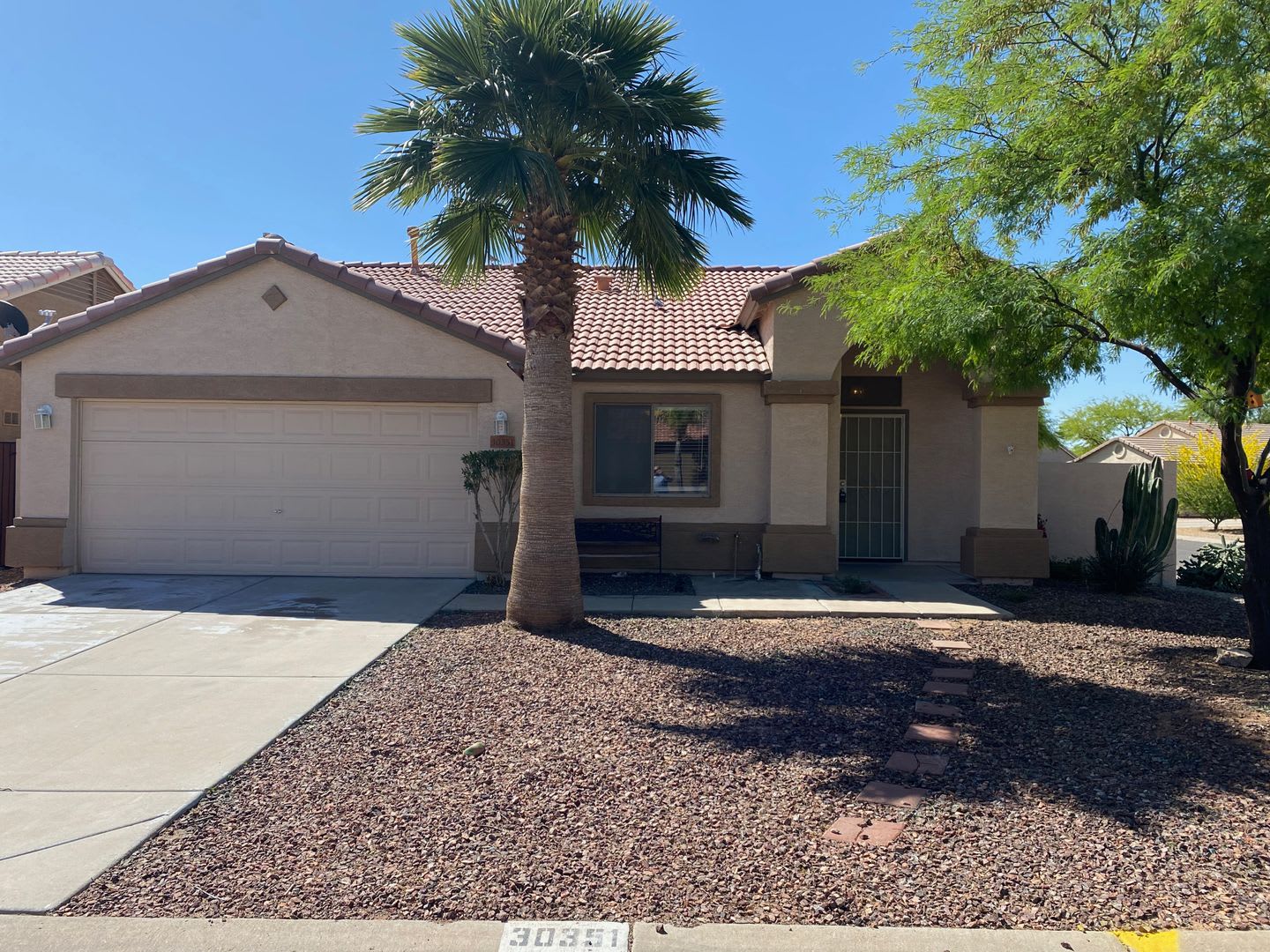 Close to community amenities! – photo 2
