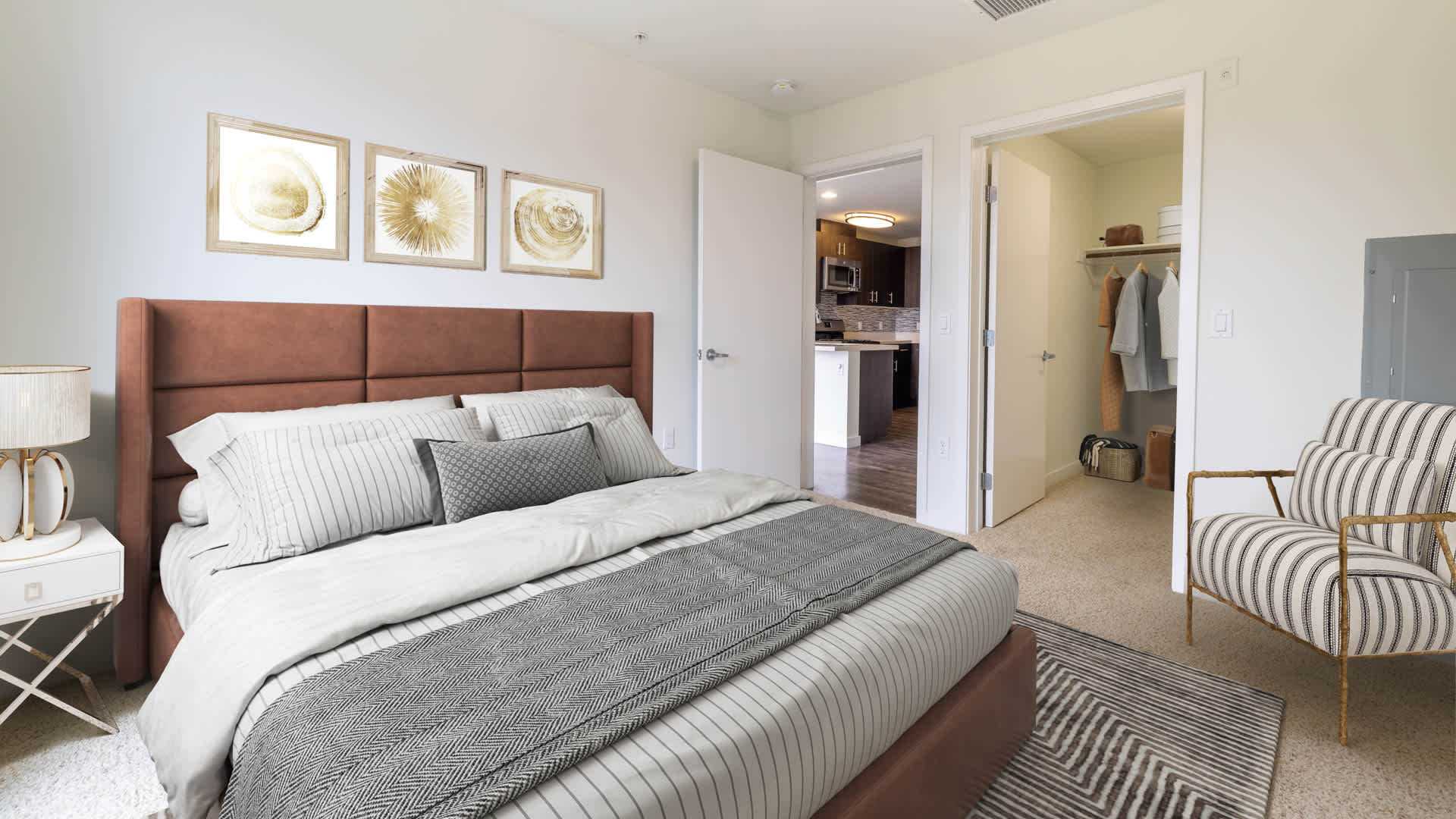 Radius Koreatown – photo 1