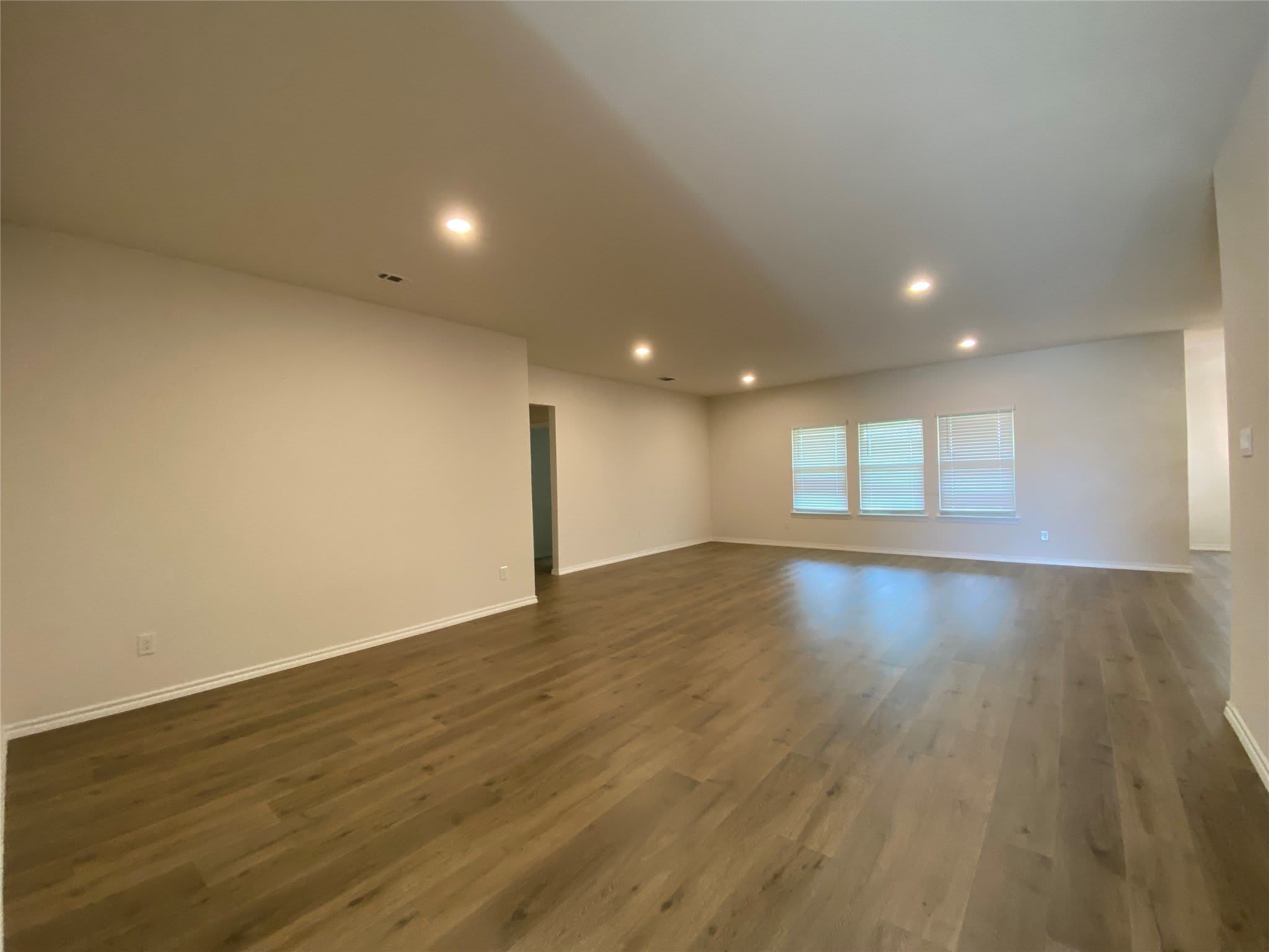 159 Mapleoak Drive – photo 3