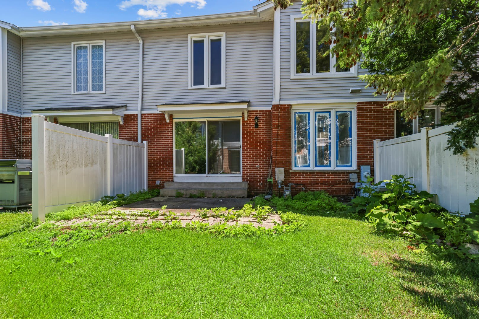 628 Martin Lane – photo 4