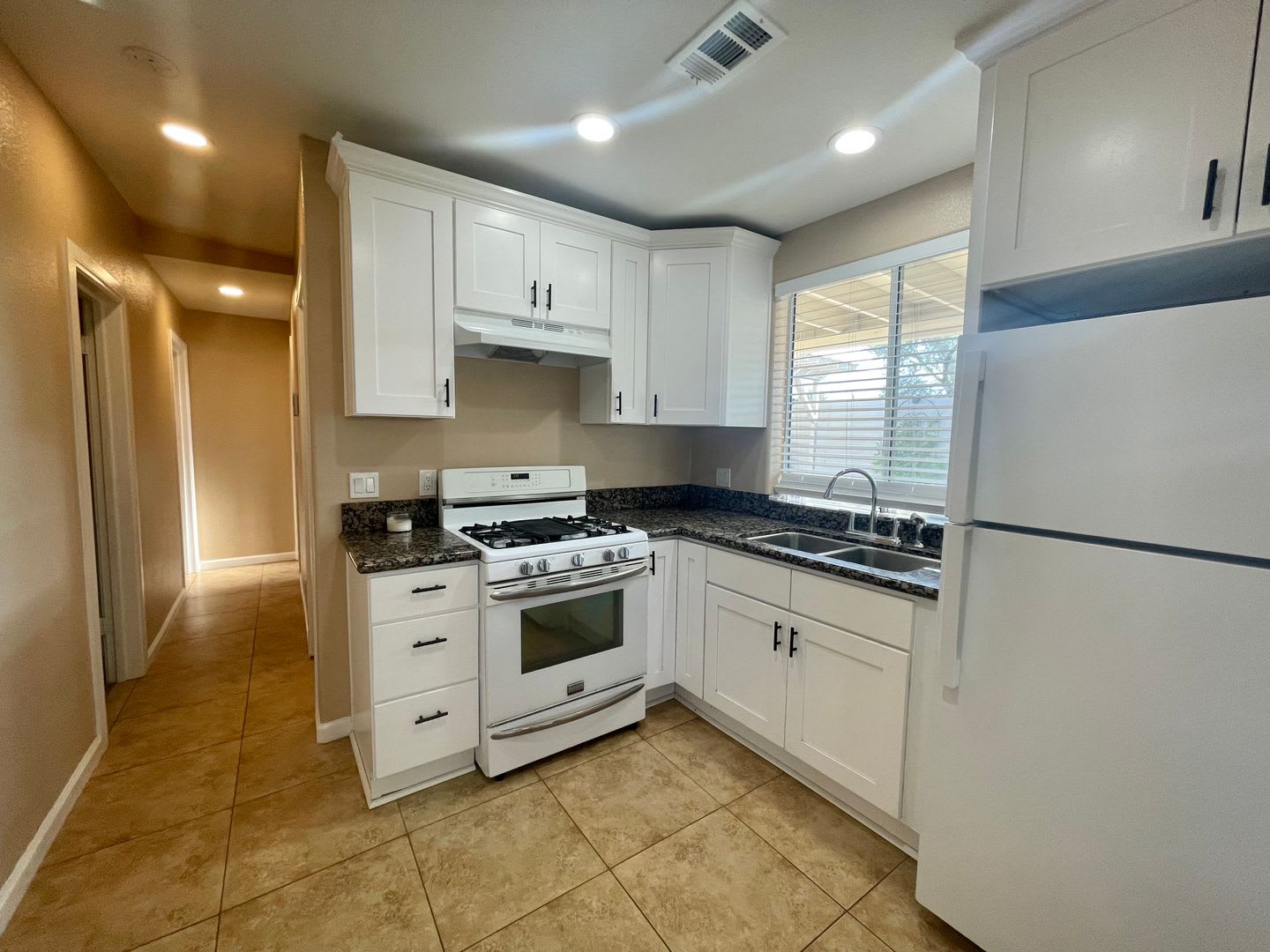 Coming Soon 2 Bedroom 1 5 Bathroom Home In Desert Hot Springs – photo 4