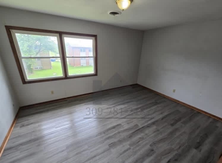 1902 16th St – photo 1