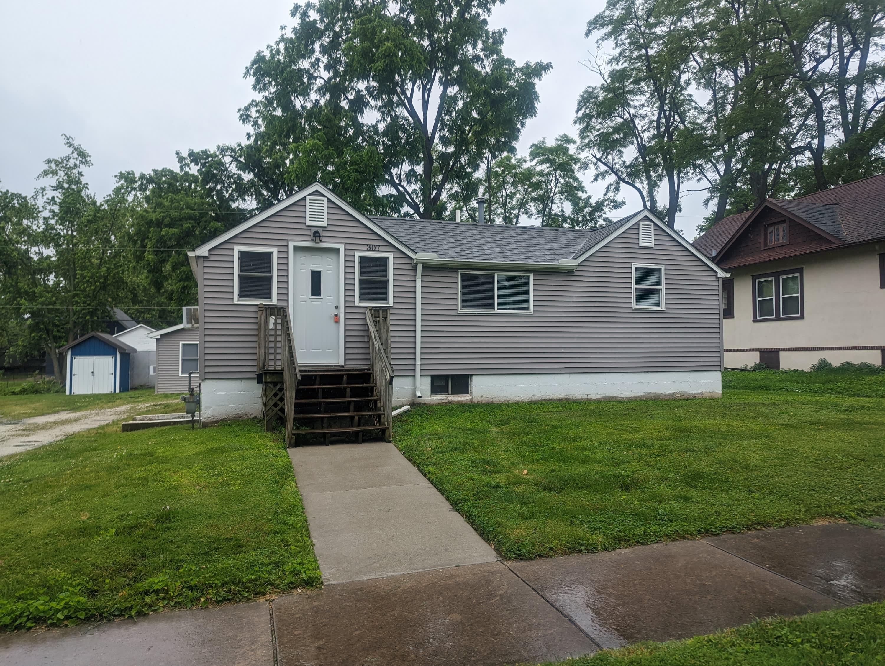 307 West Ells Avenue – photo 1