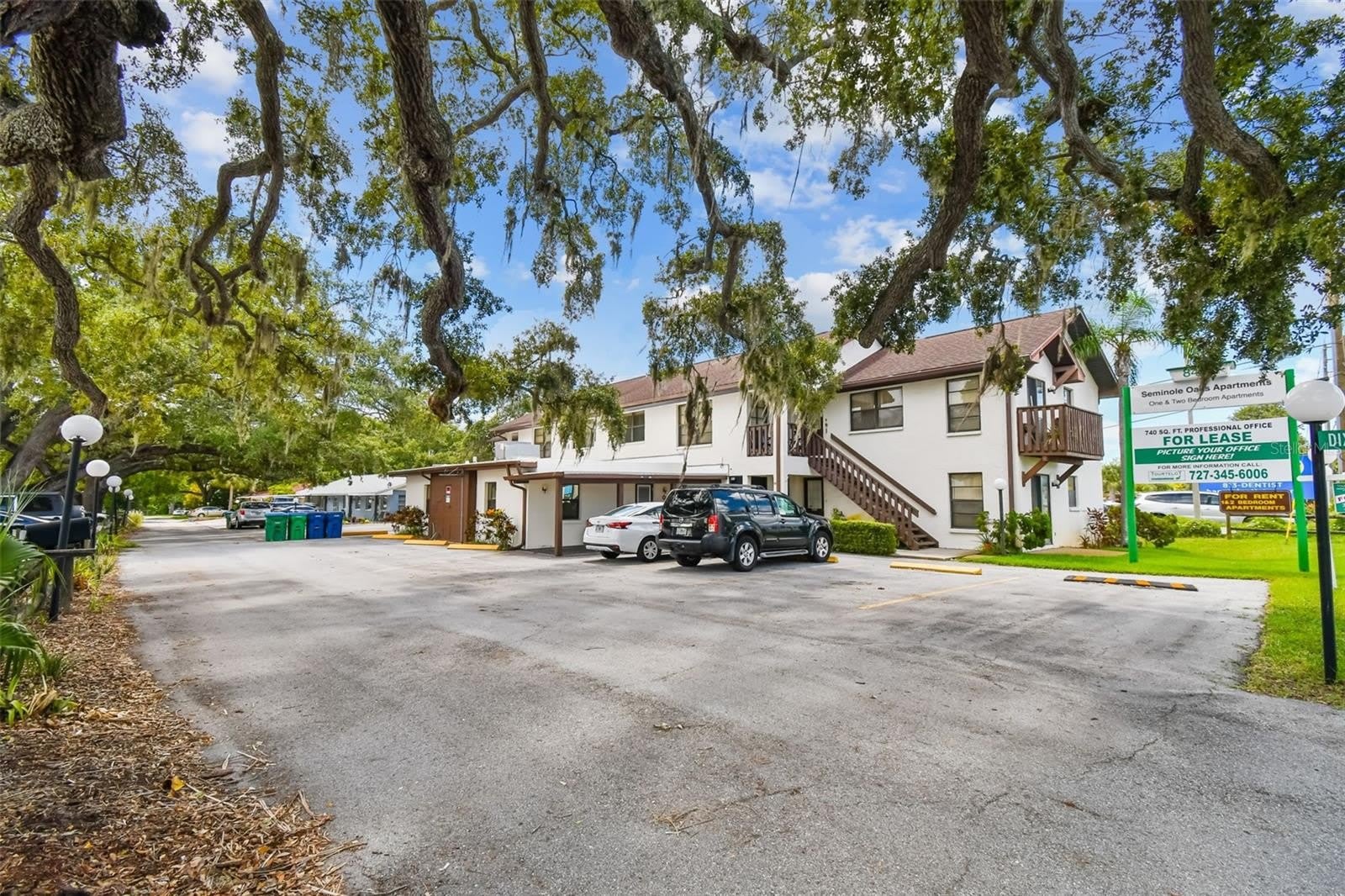 8423 SEMINOLE BLVD – photo 4