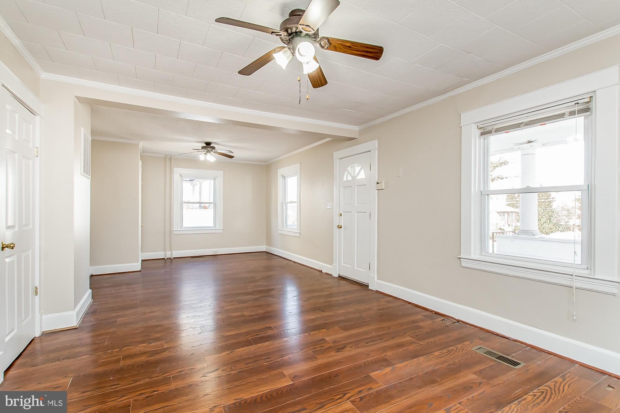 67 BURKE – photo 4