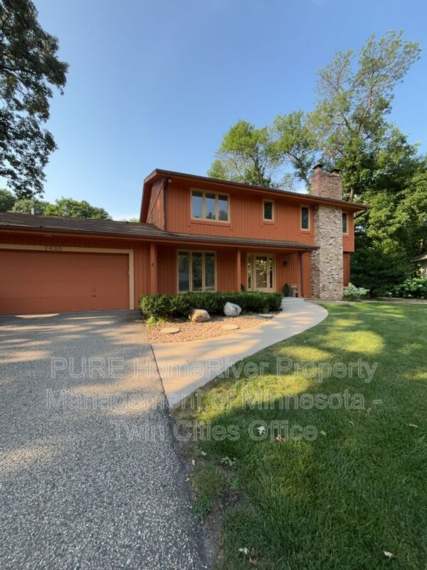 7420 Hyde Park Cir – photo 2