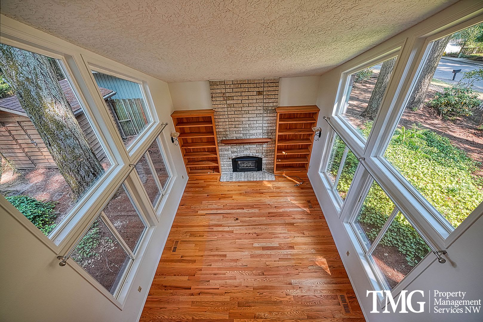 3 BD Hillsboro Home with Large Primary Suite & Outdoor Living – photo 5