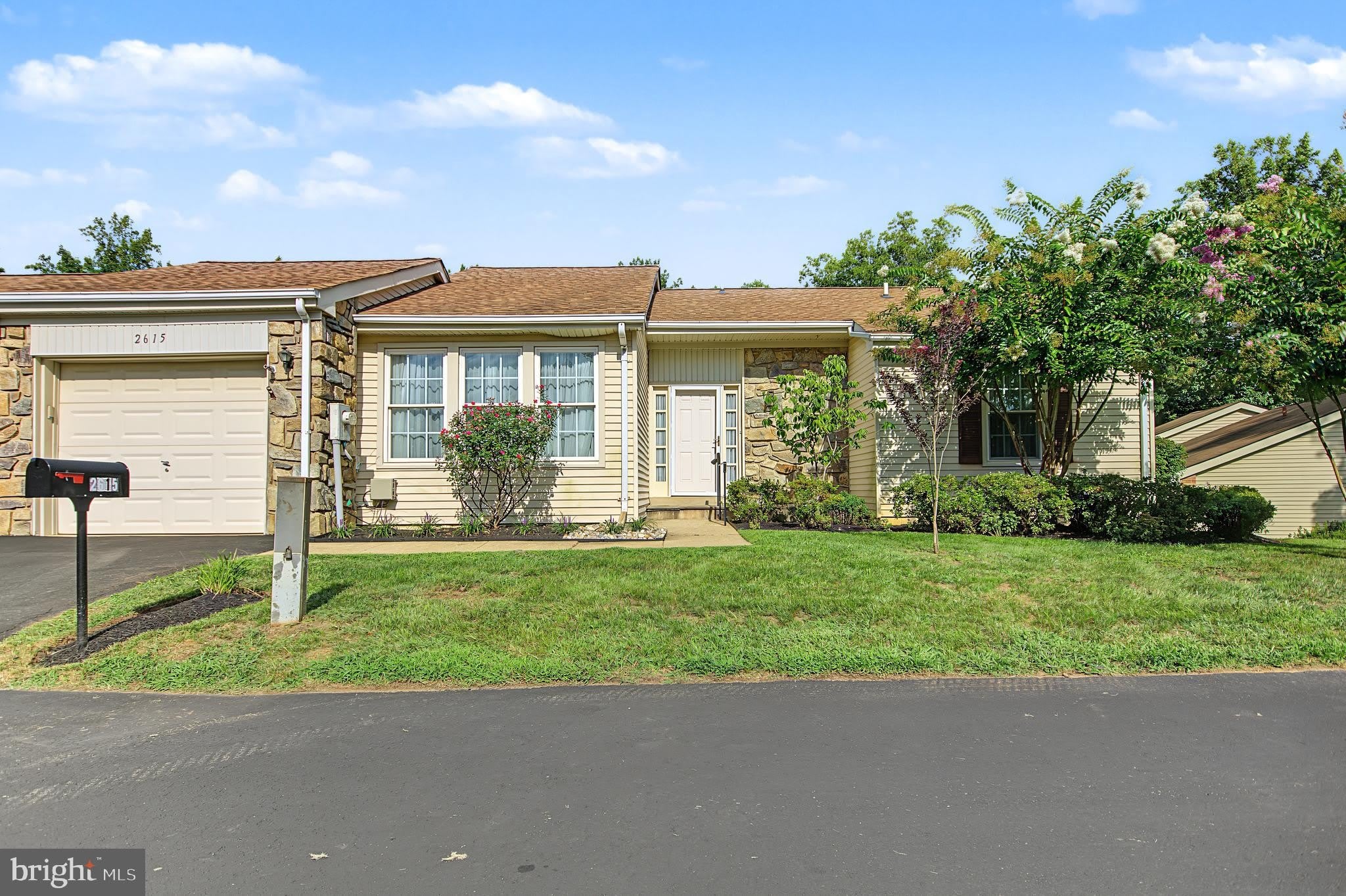 2615 POINT LOOKOUT Cove – photo 2