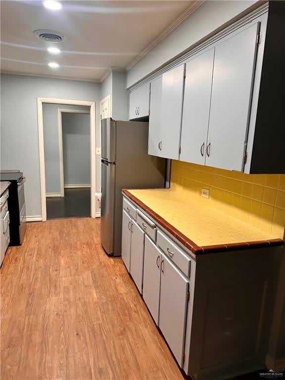 713 Vine Avenue – photo 5