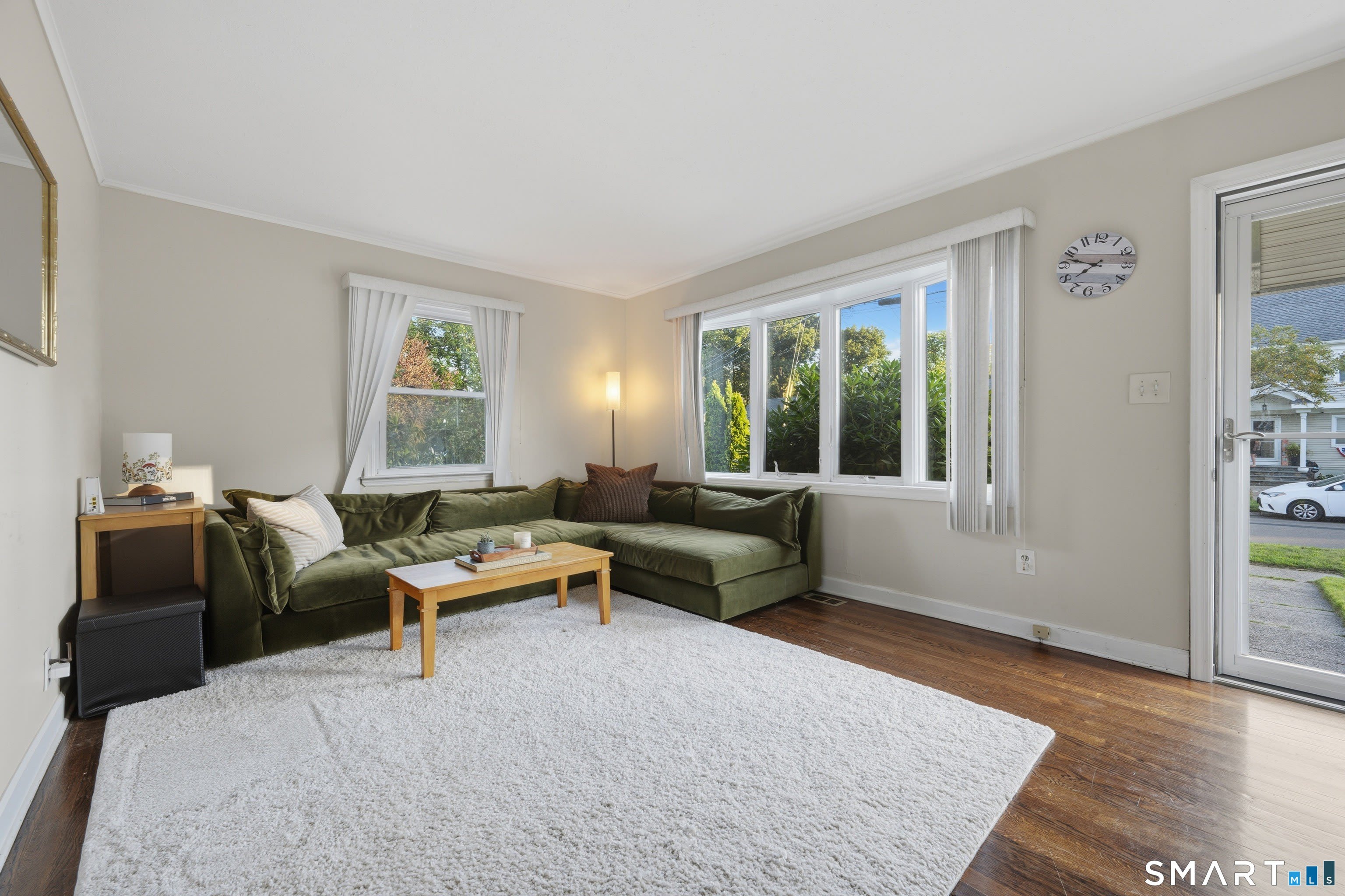 91 Bertrose Avenue – photo 3