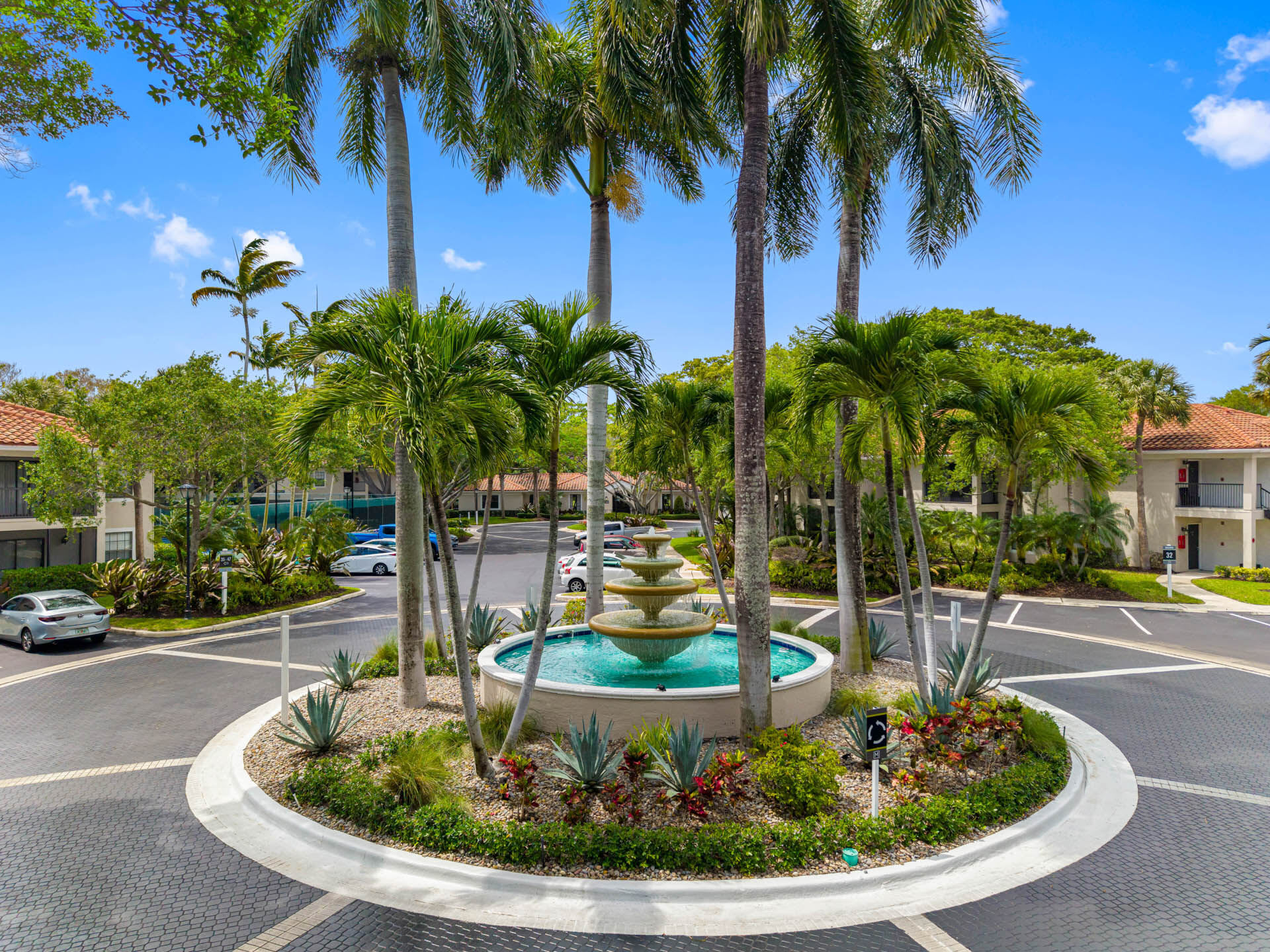 Mizner Court – photo 1