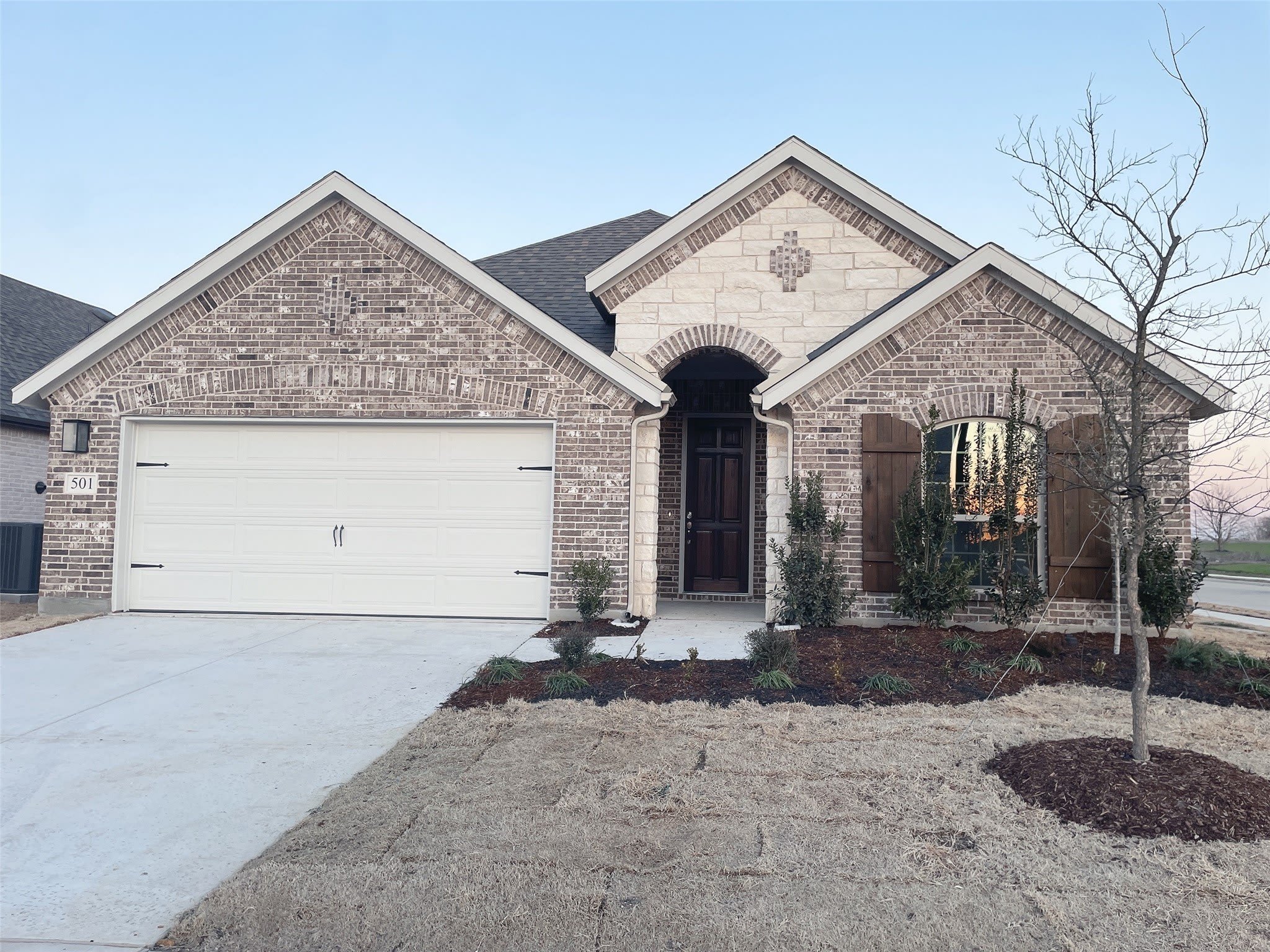 501 Orchard Place – photo 1