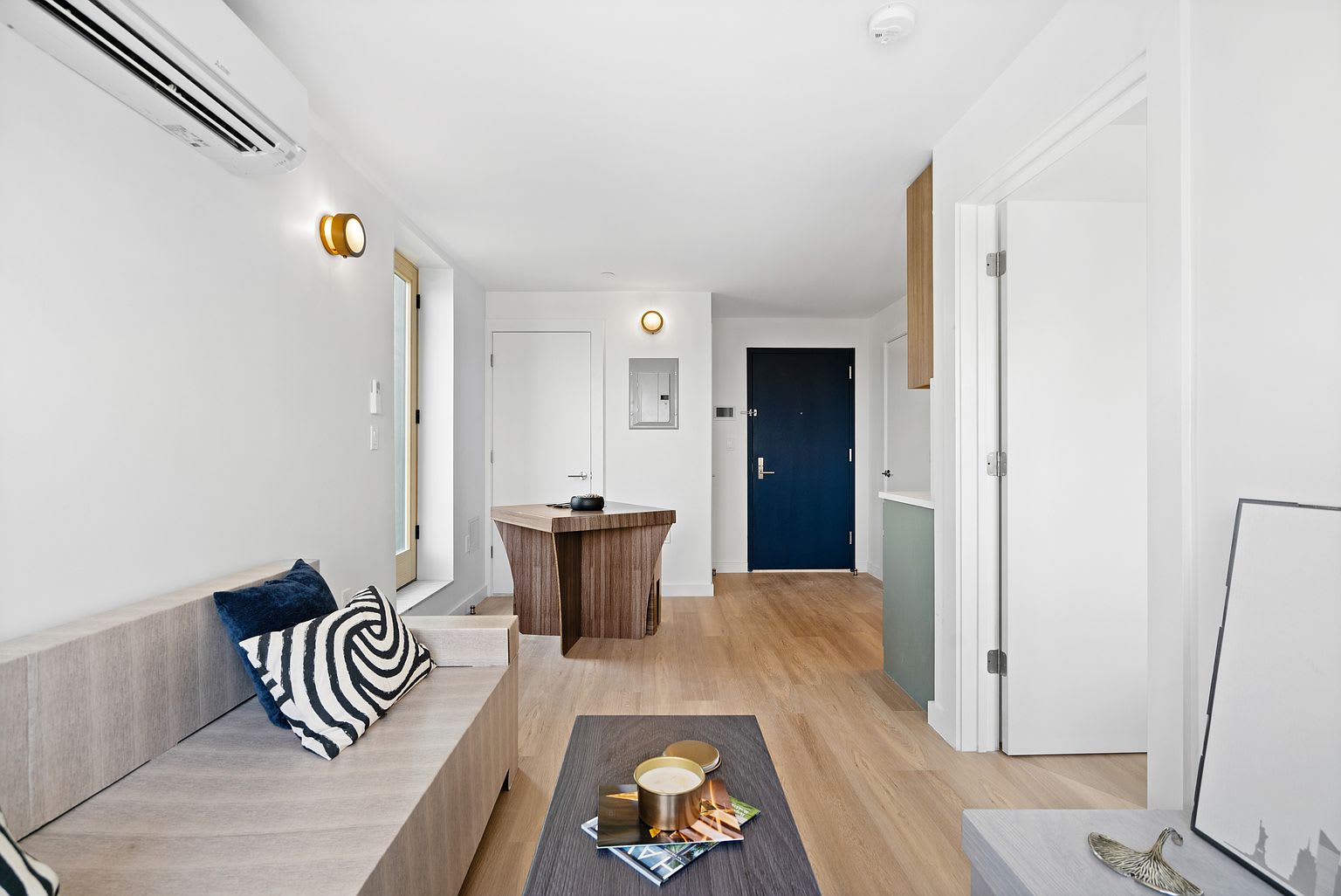 11 Weirfield St # 7B – photo 2