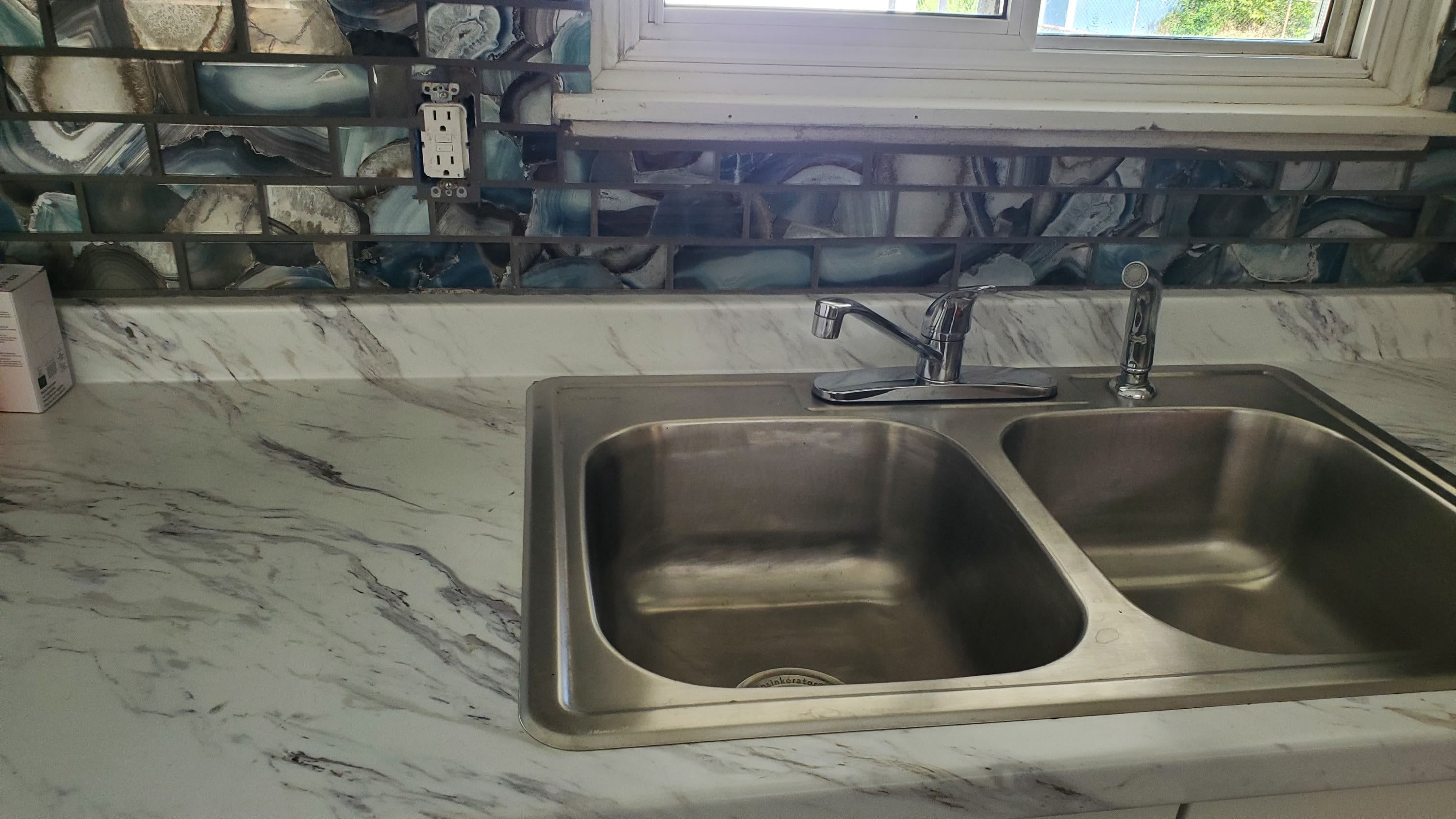 805 Hemphill Road – photo 2