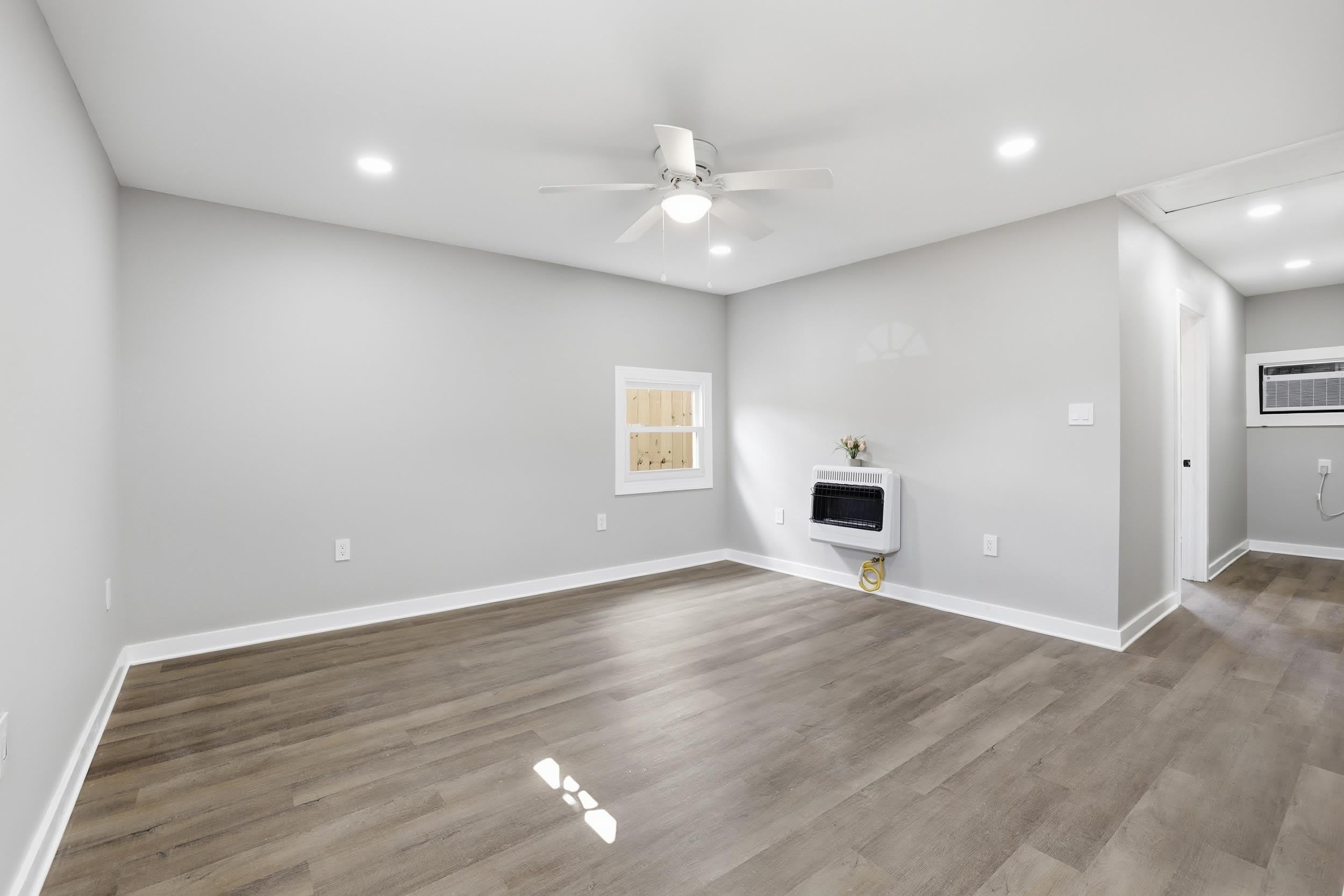 230 1/2 Morrison Avenue – photo 4