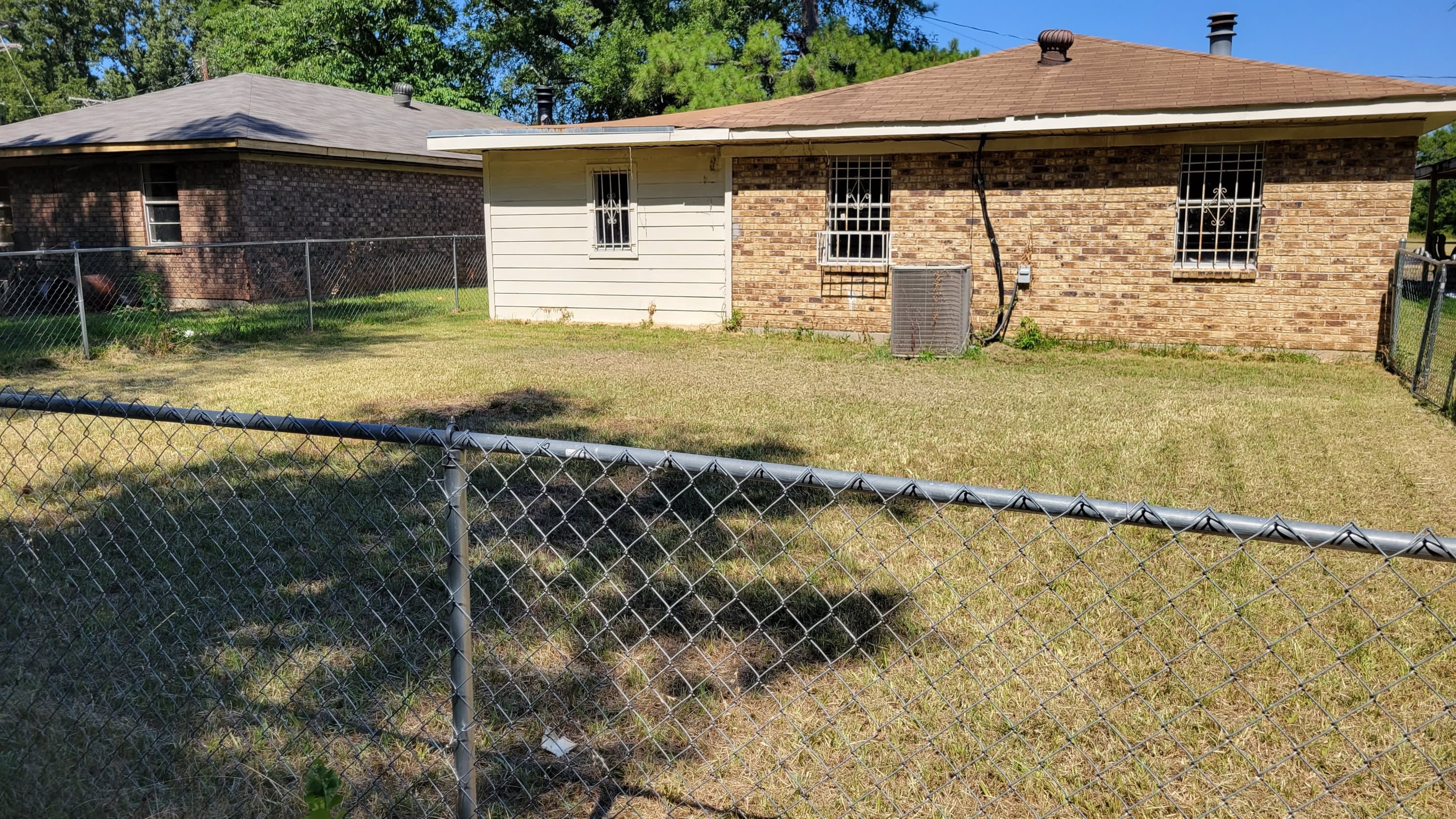 3136 Seminole Drive – photo 2