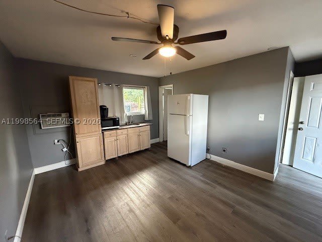 4148 SW 24th St – photo 1