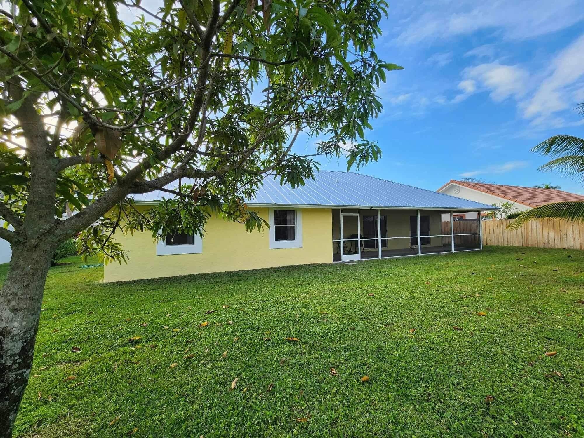 1750 Primrose Lane – photo 2