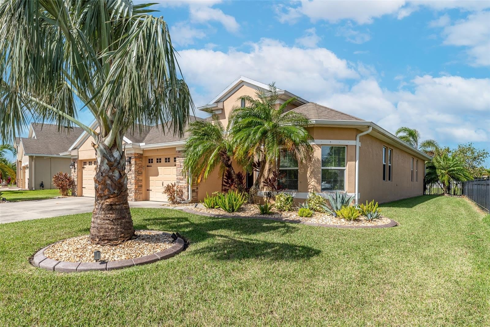 11236 77TH Street E – photo 3