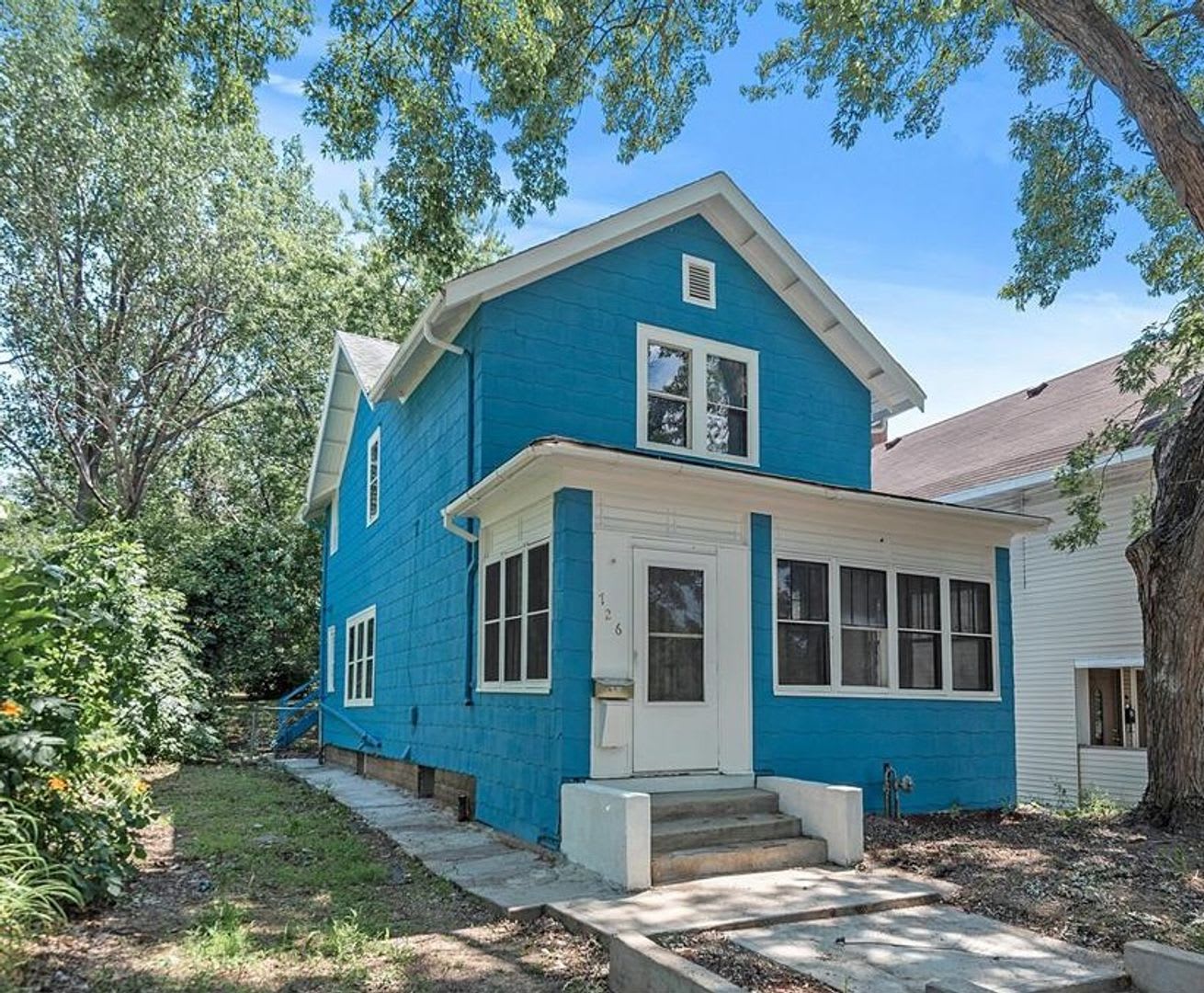 726 Wilson Ave – photo 1