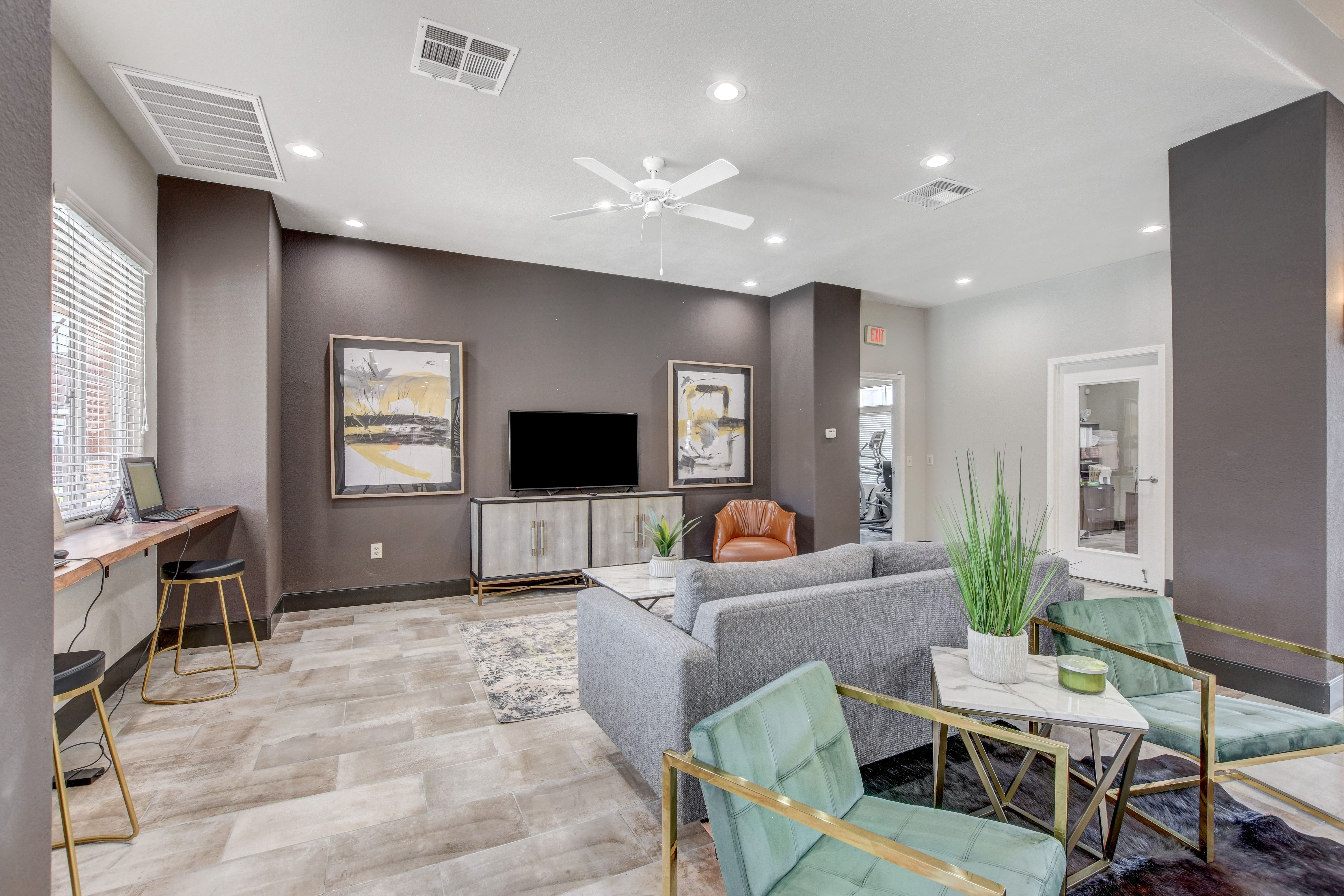 Parkway at Silverado Ranch – photo 5
