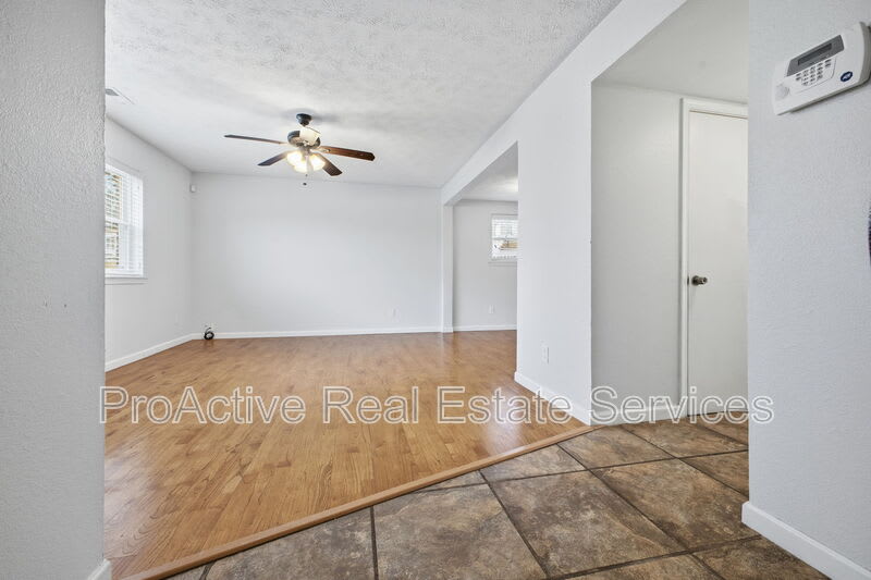 3228 Dunnbury Court – photo 3