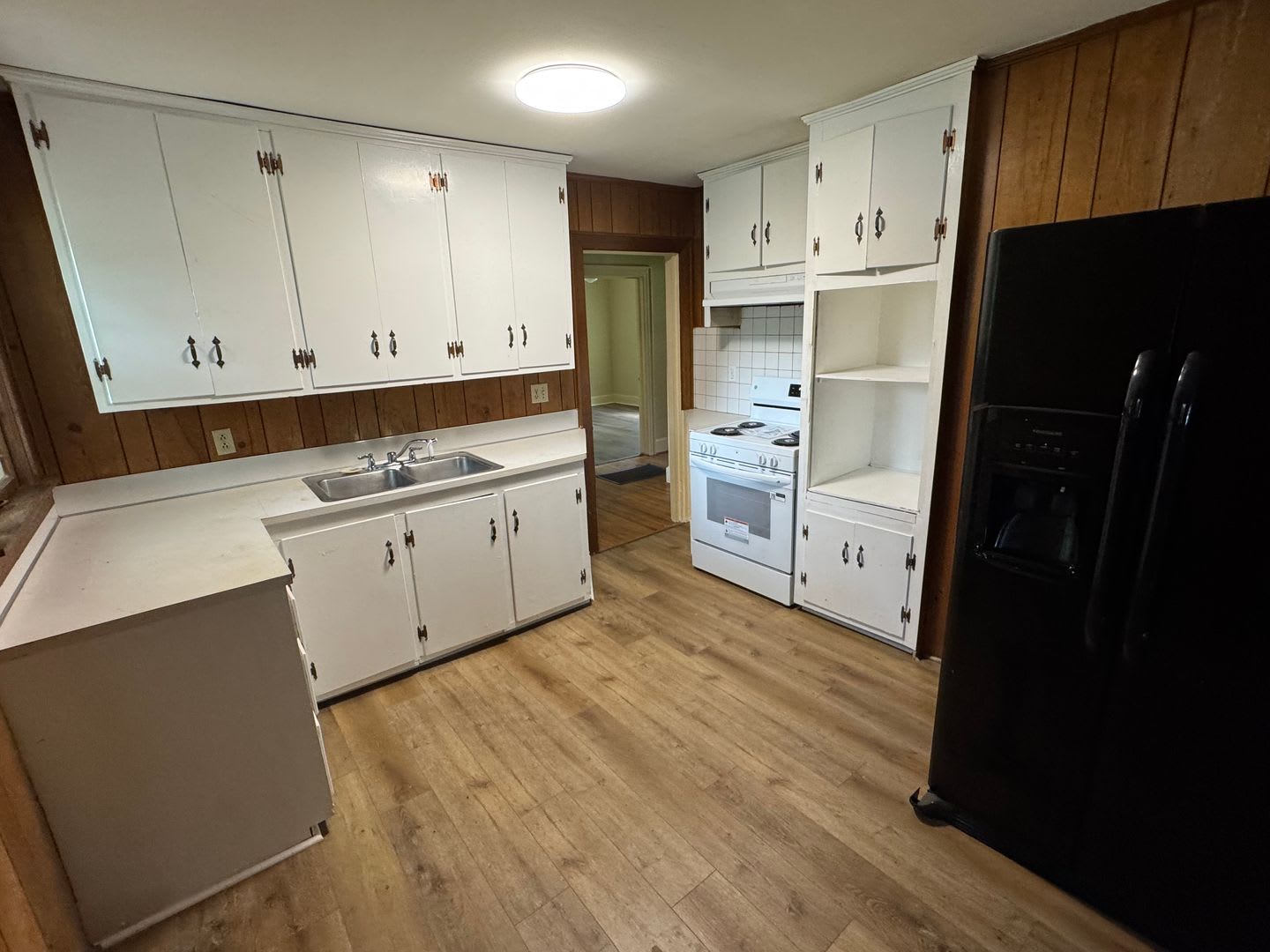312 Roswell Ave – photo 5