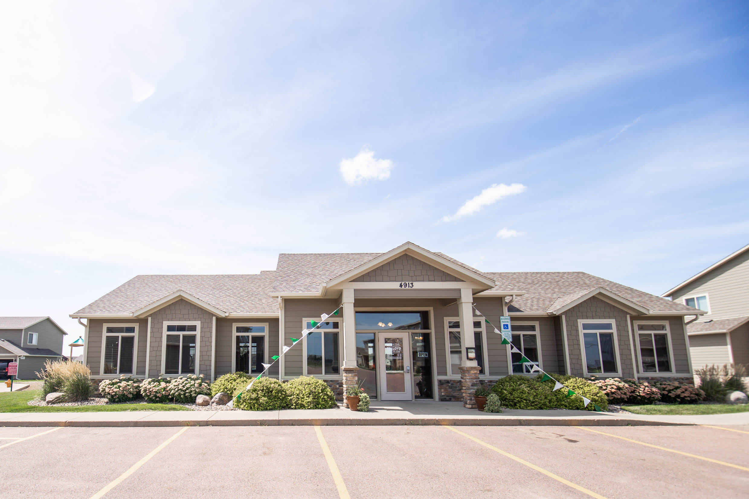 Whispering Woods Commons – photo 5