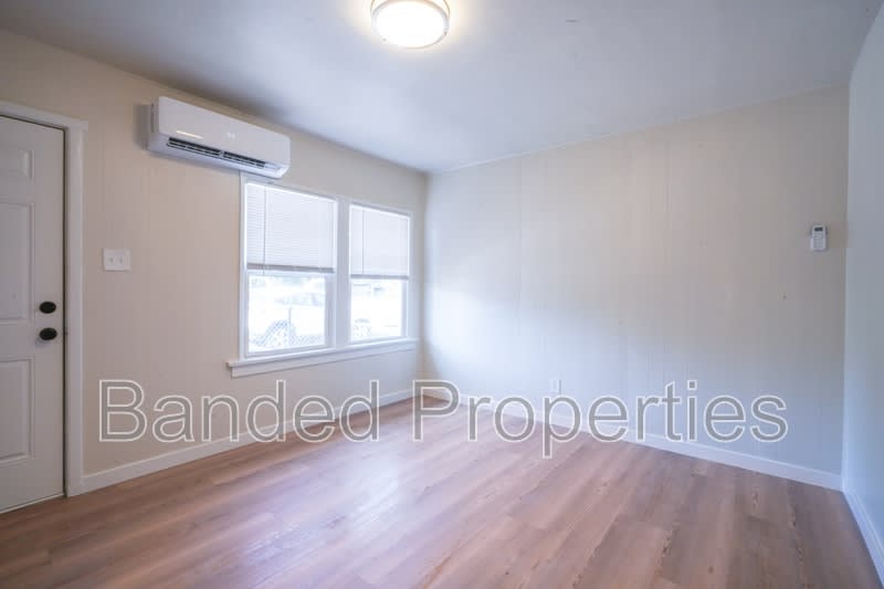 8927 W 2800 S – photo 1