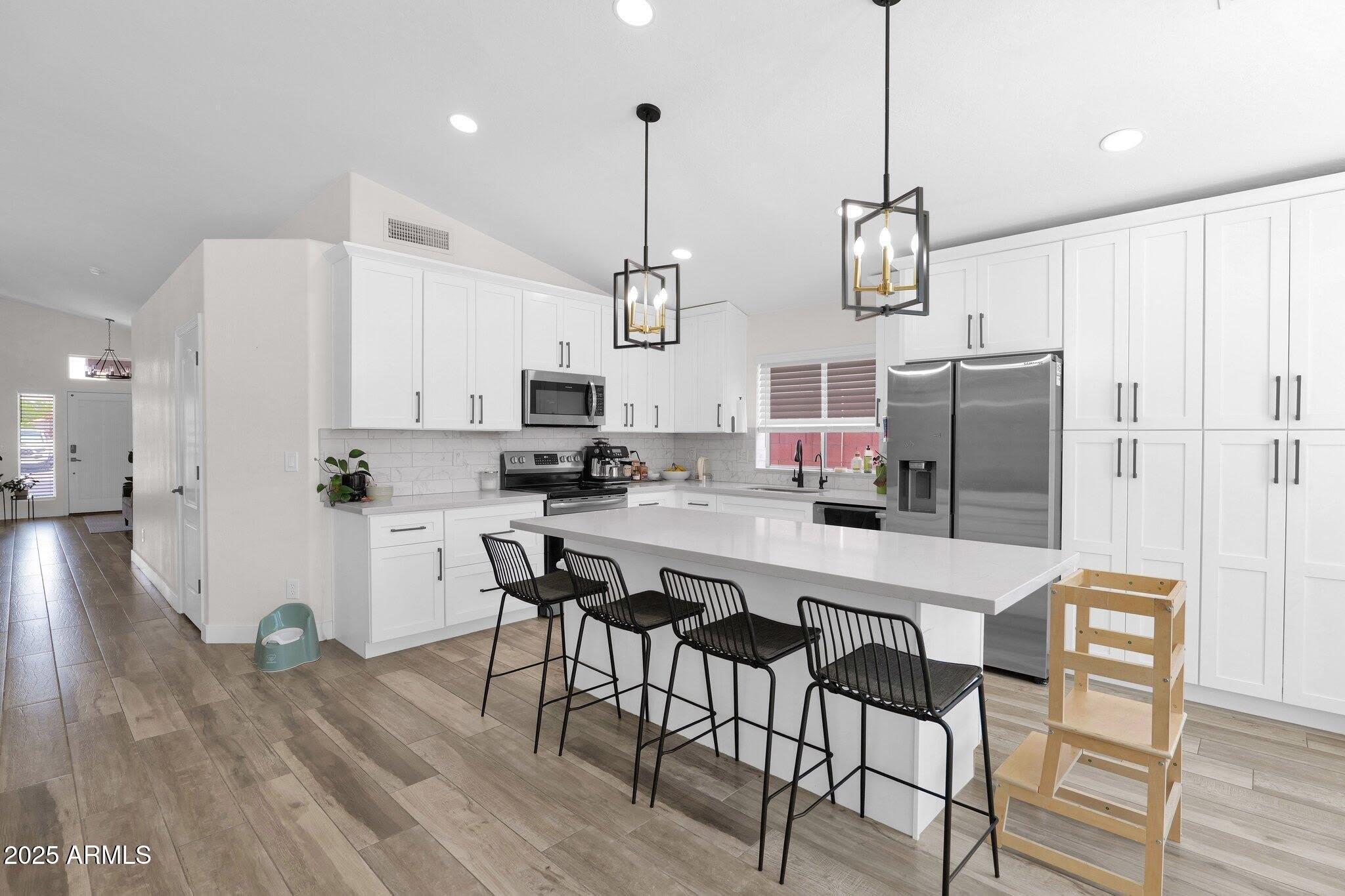 665 W Minton Drive – photo 1