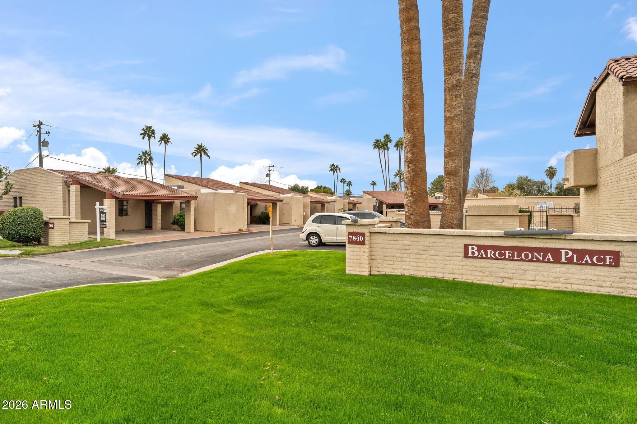 7840 N 7TH Street – photo 2