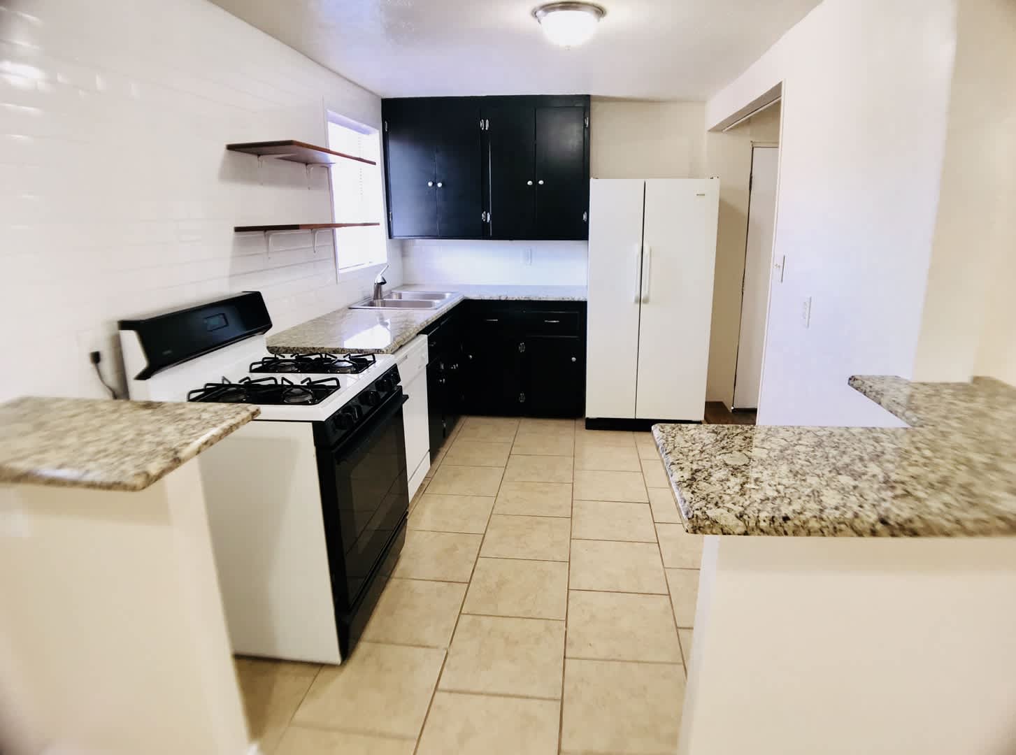 Cute 2BD 1BA Home in Del City!! – photo 2
