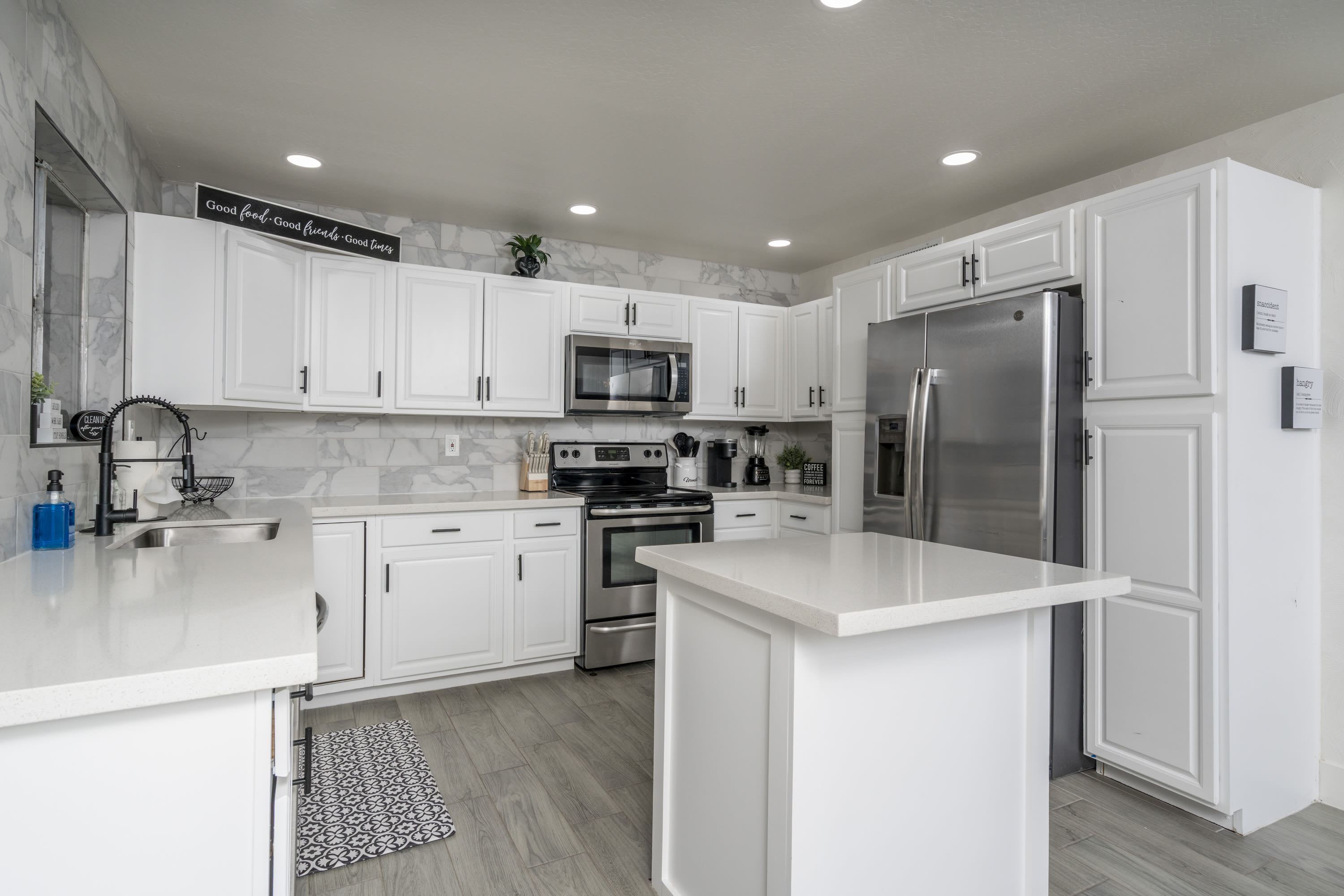 1047 West Elna Rae Street – photo 5