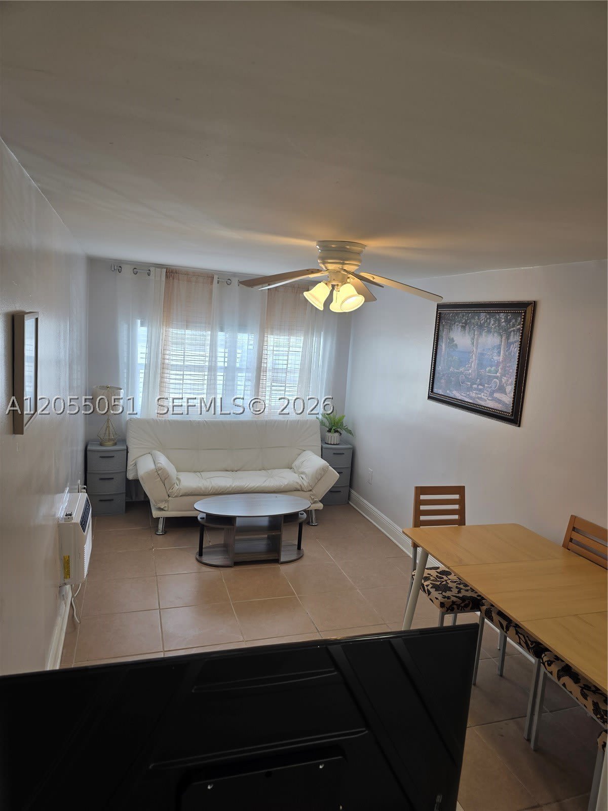 5712 Hollywood Blvd – photo 3